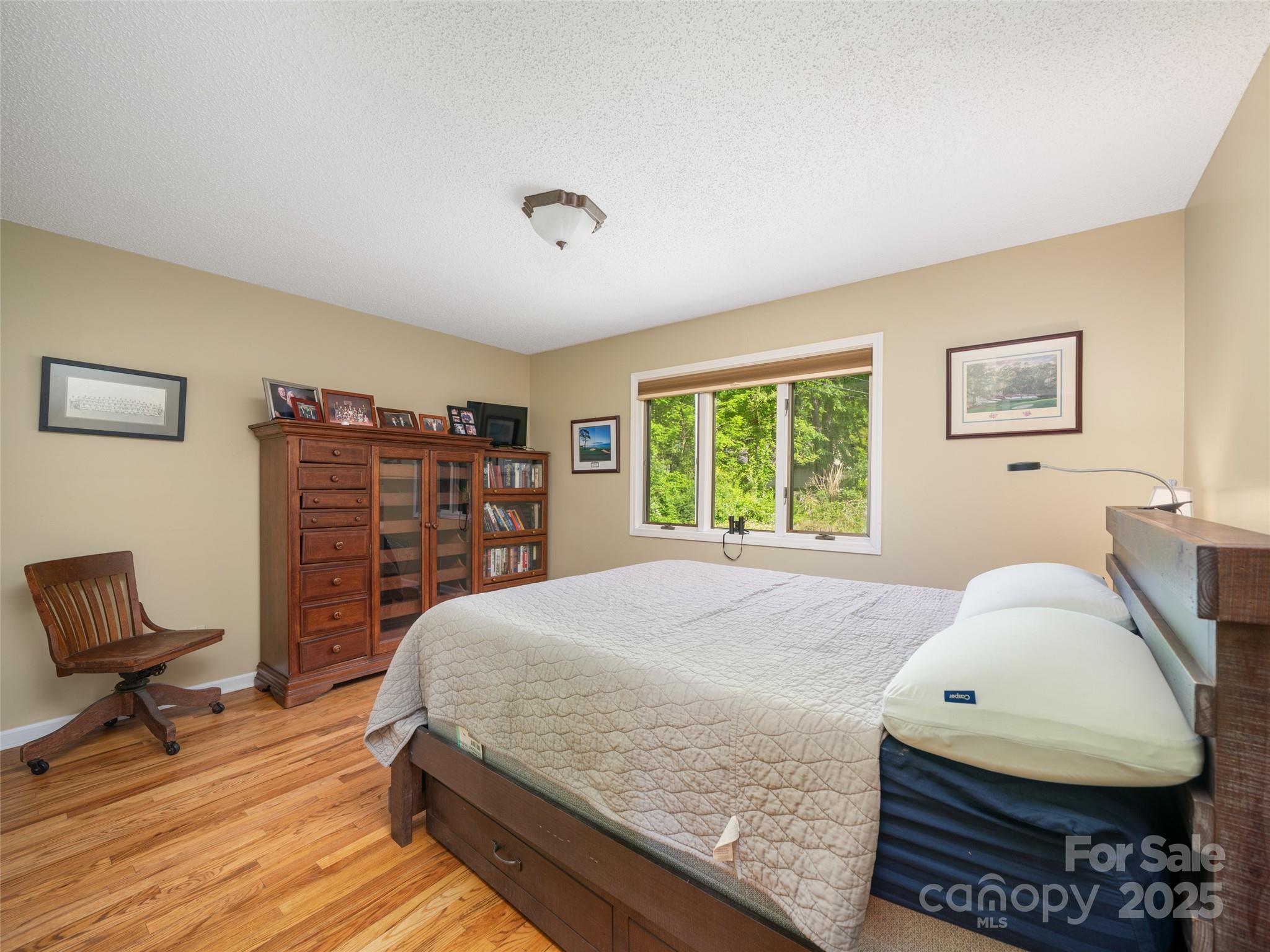 317 Robertson Street Unit: 1/K
