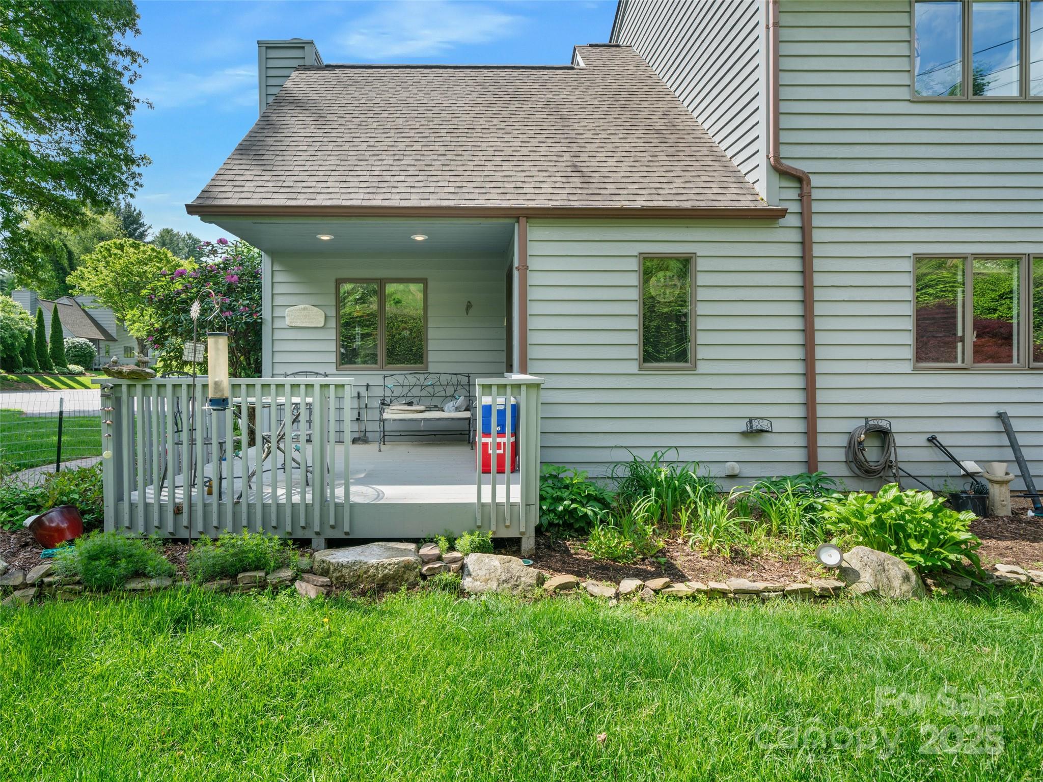 317 Robertson Street Unit: 1/K