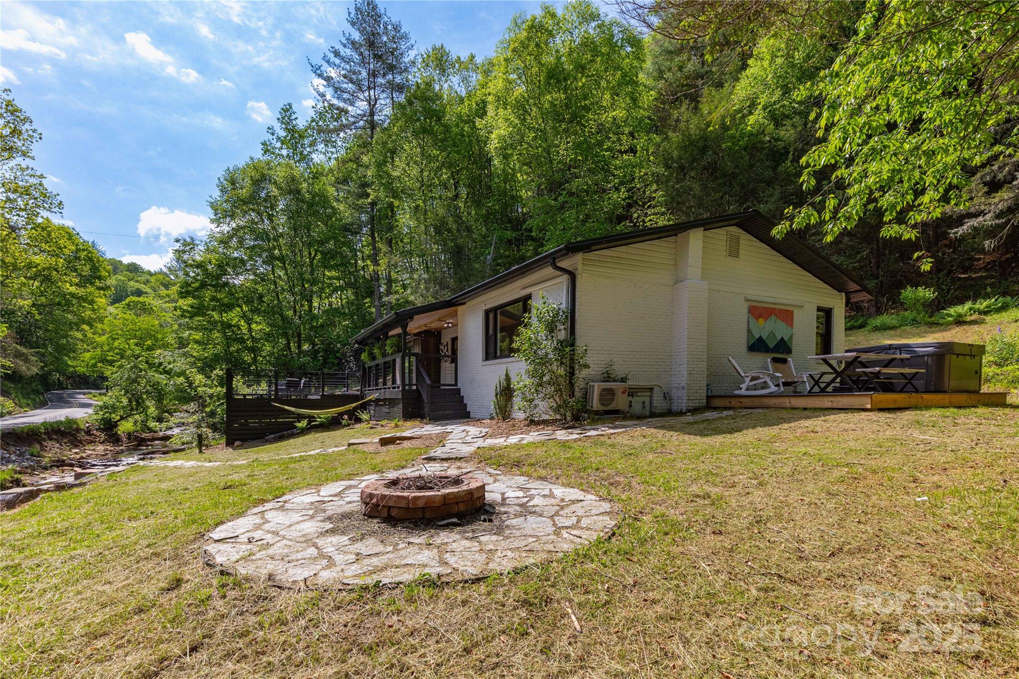 610 Banks Creek Road