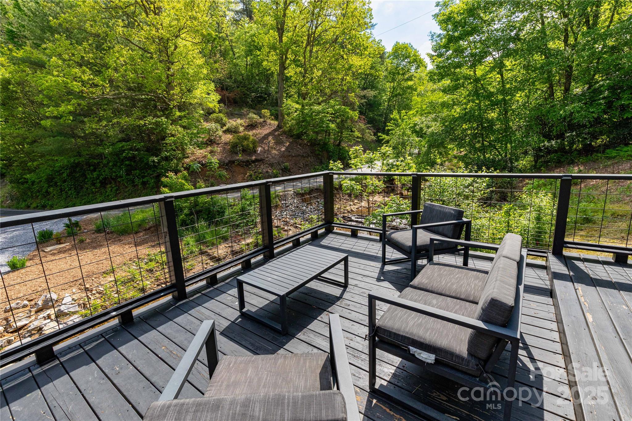 610 Banks Creek Road