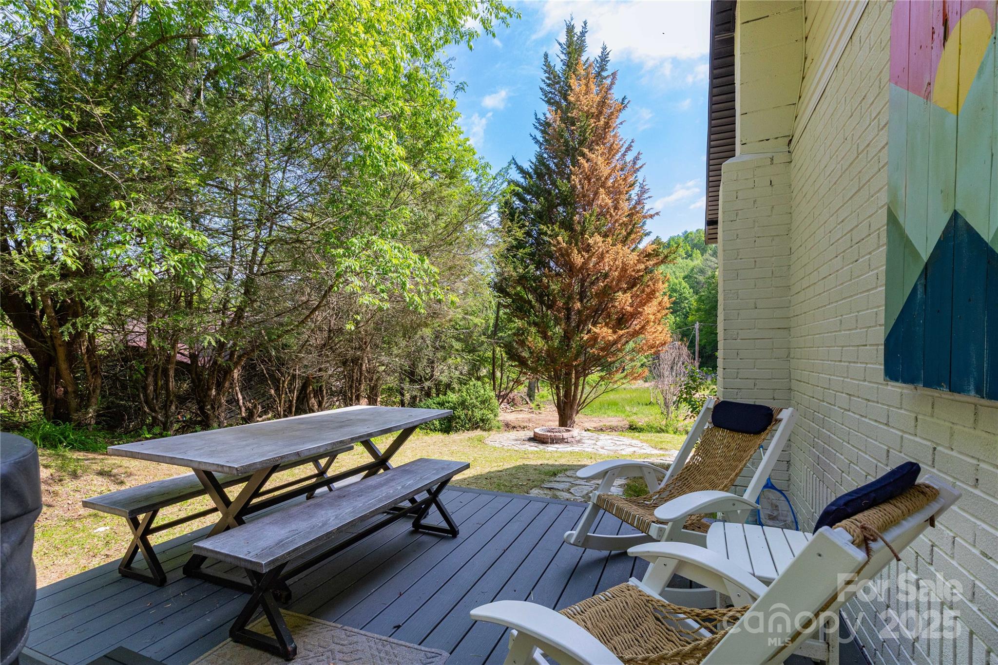 610 Banks Creek Road