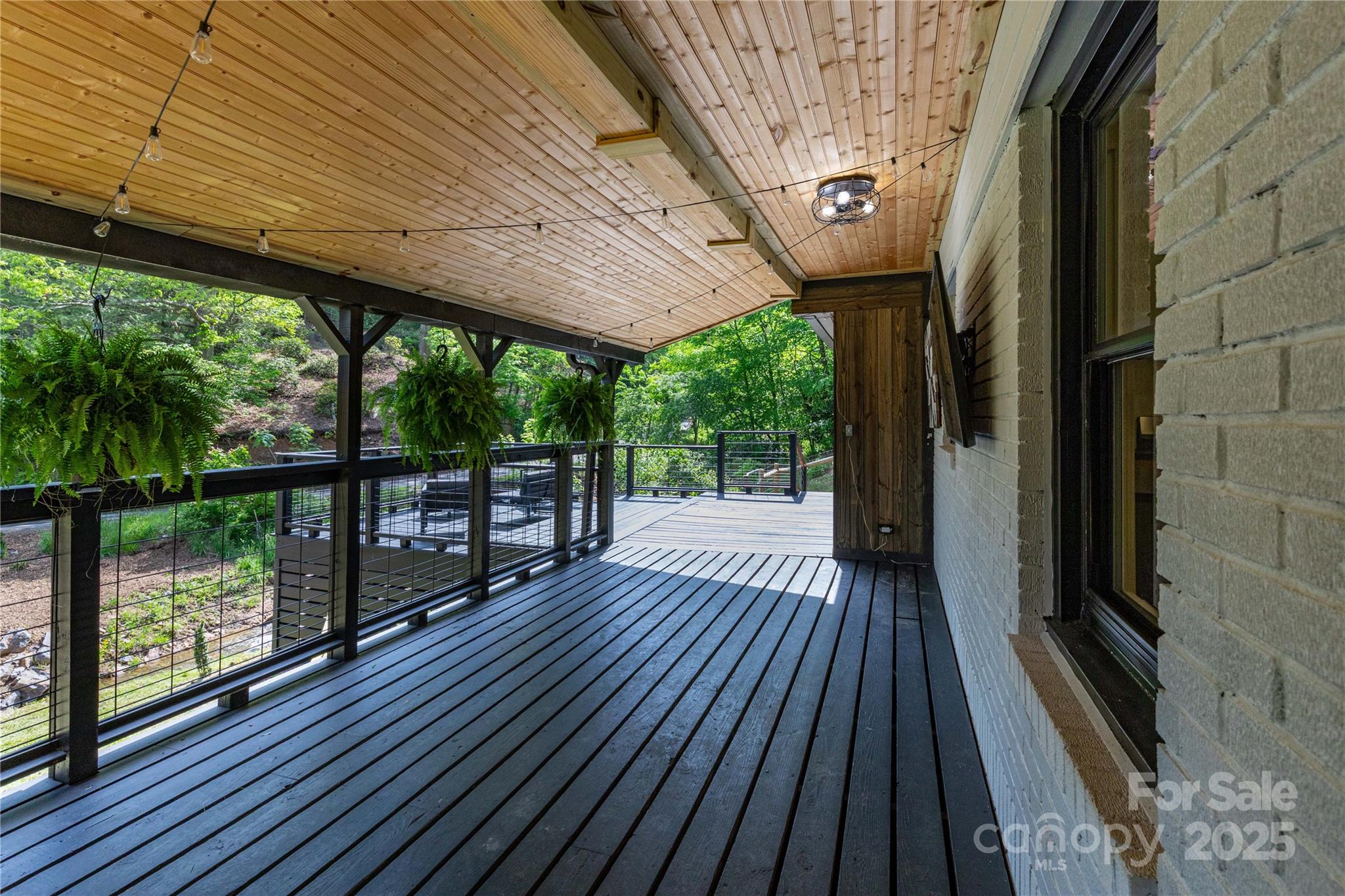 610 Banks Creek Road