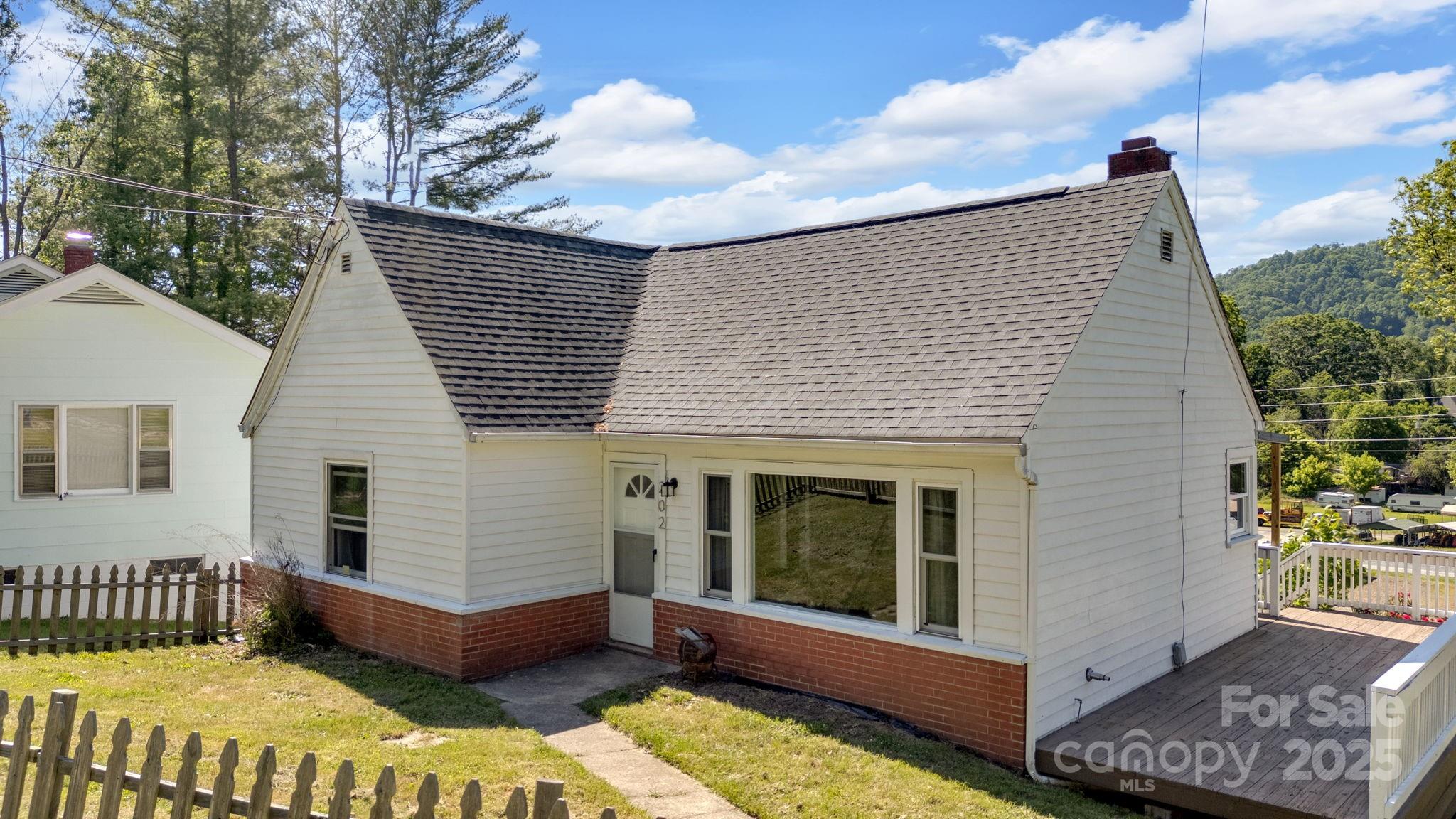 202 Hillside Drive