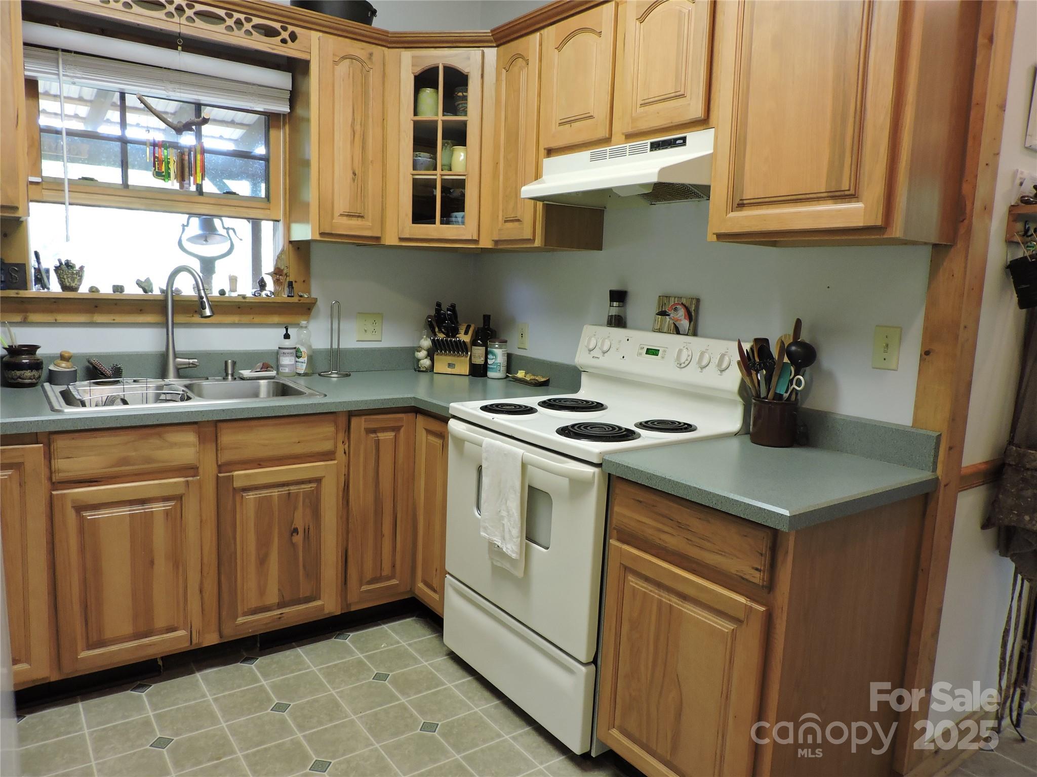 674 Johnson's River Bend Lane