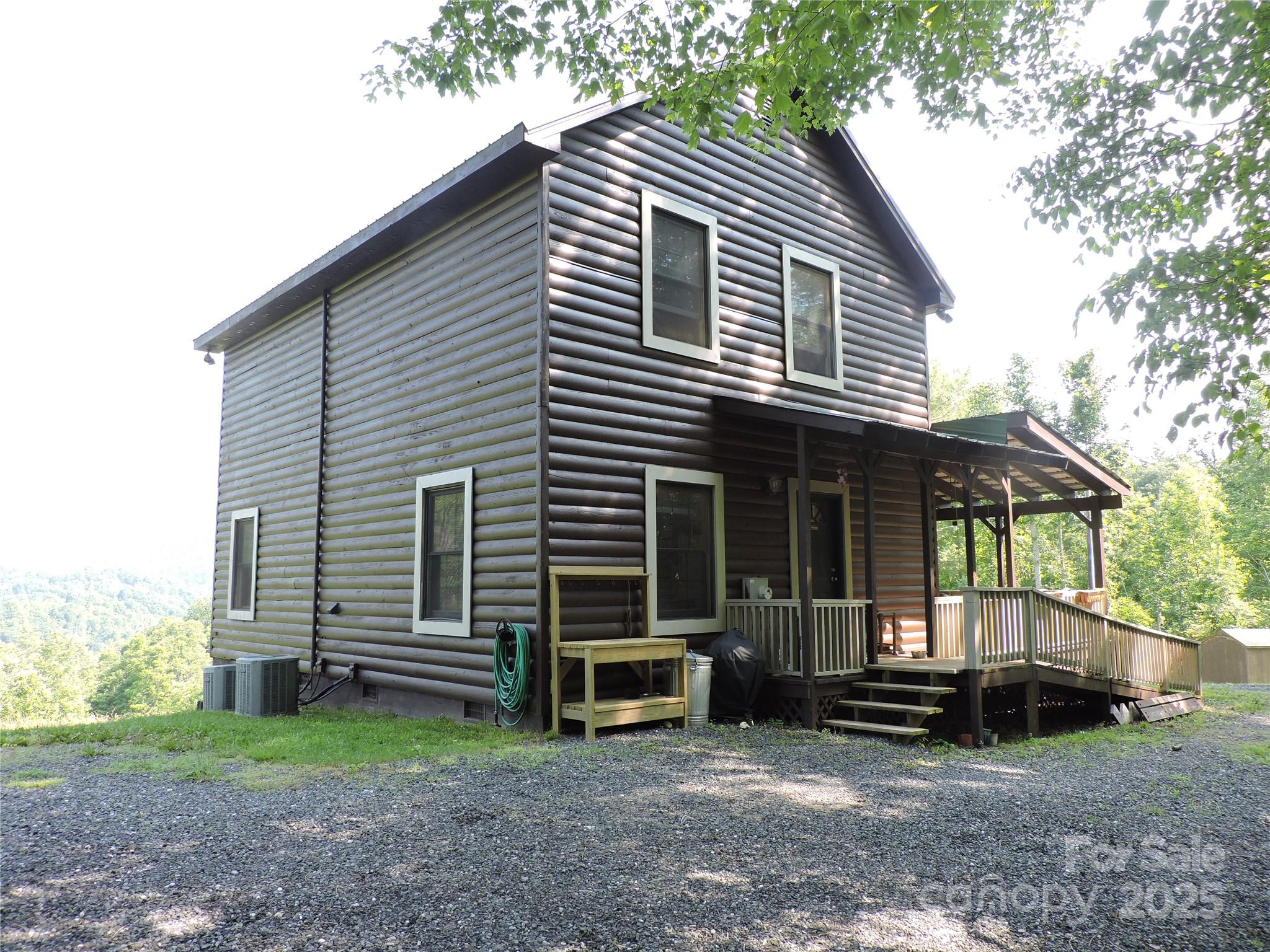 674 Johnson's River Bend Lane