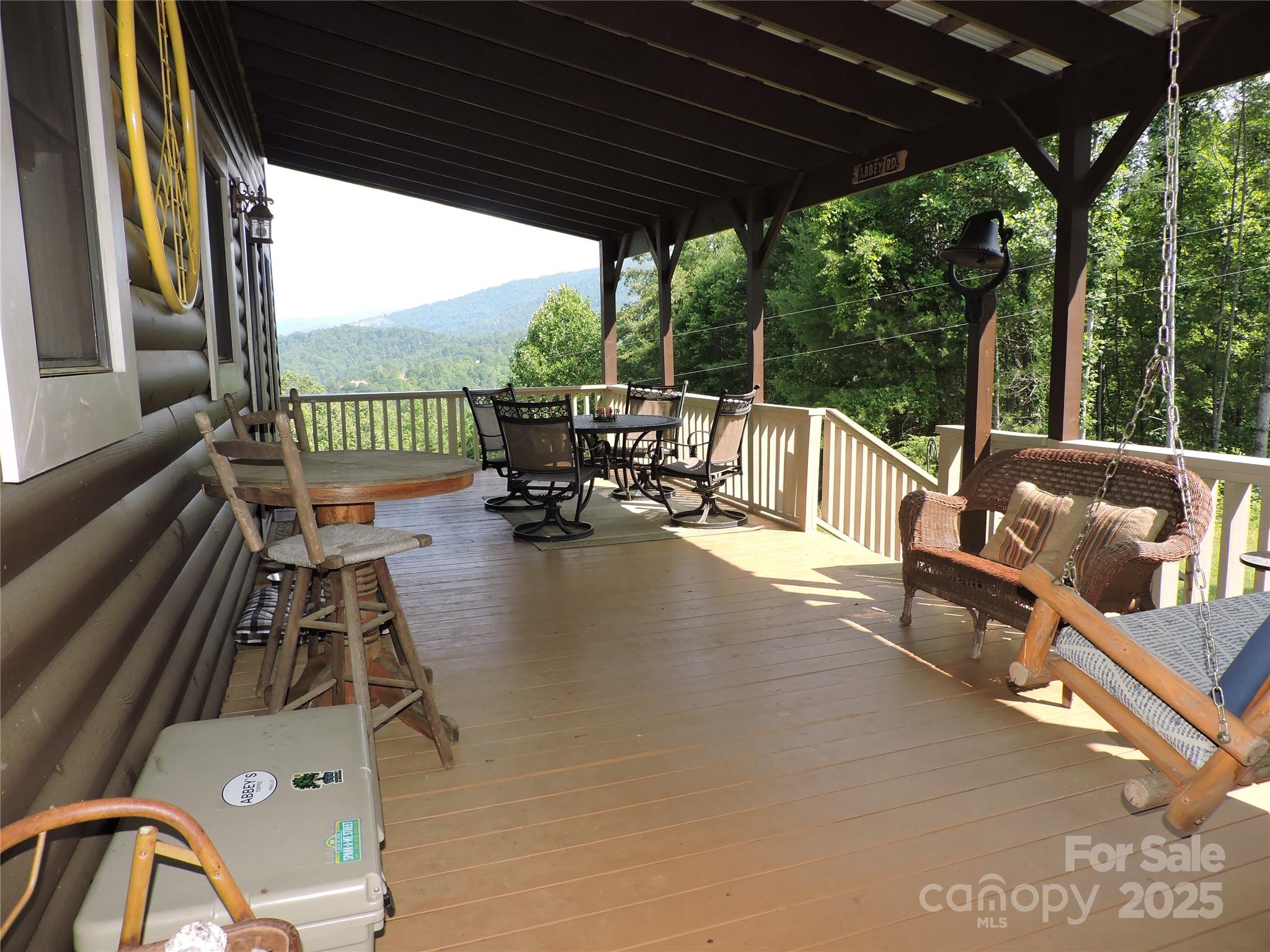 674 Johnson's River Bend Lane