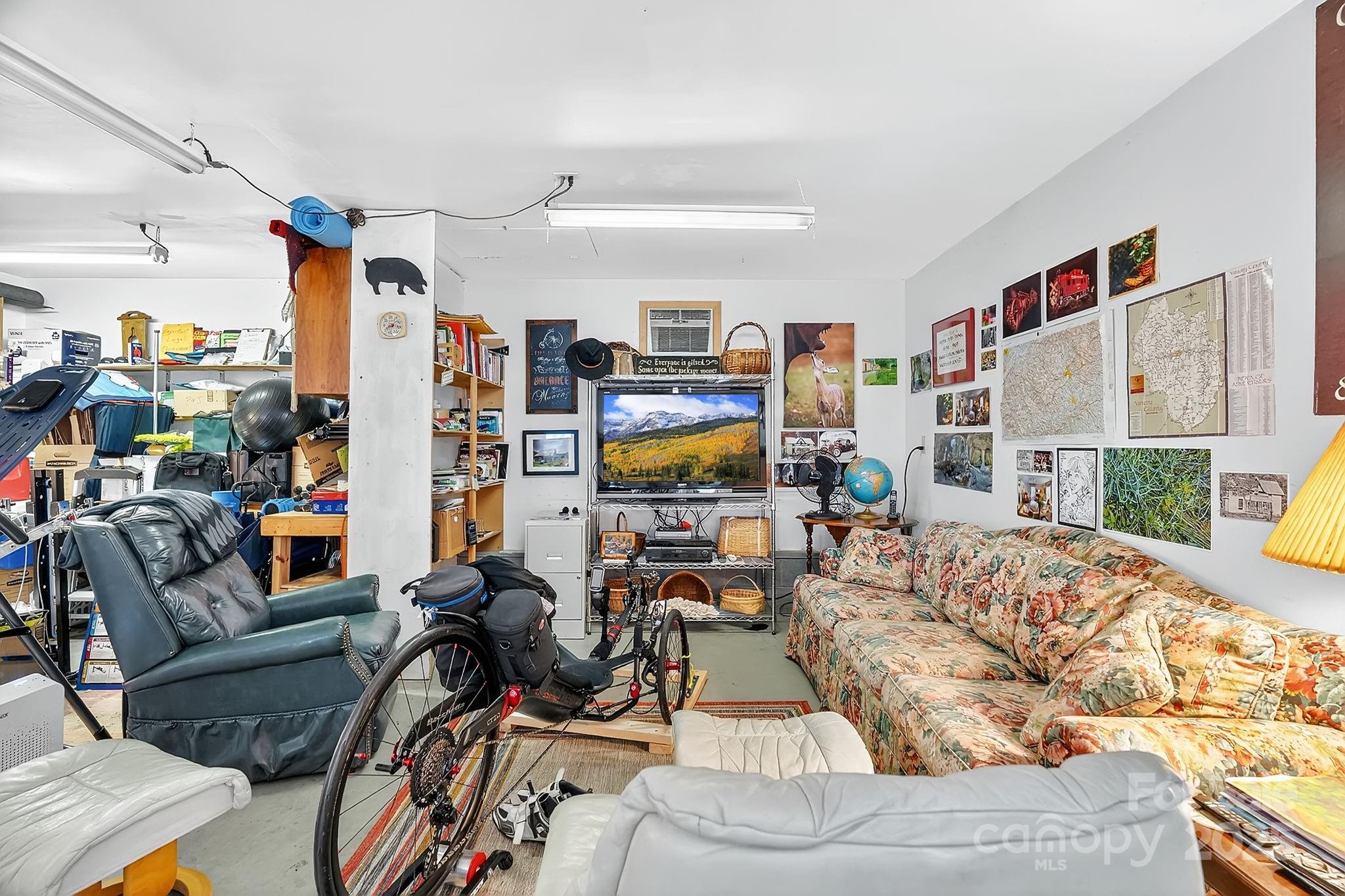 665 Upper Pig Pen Road