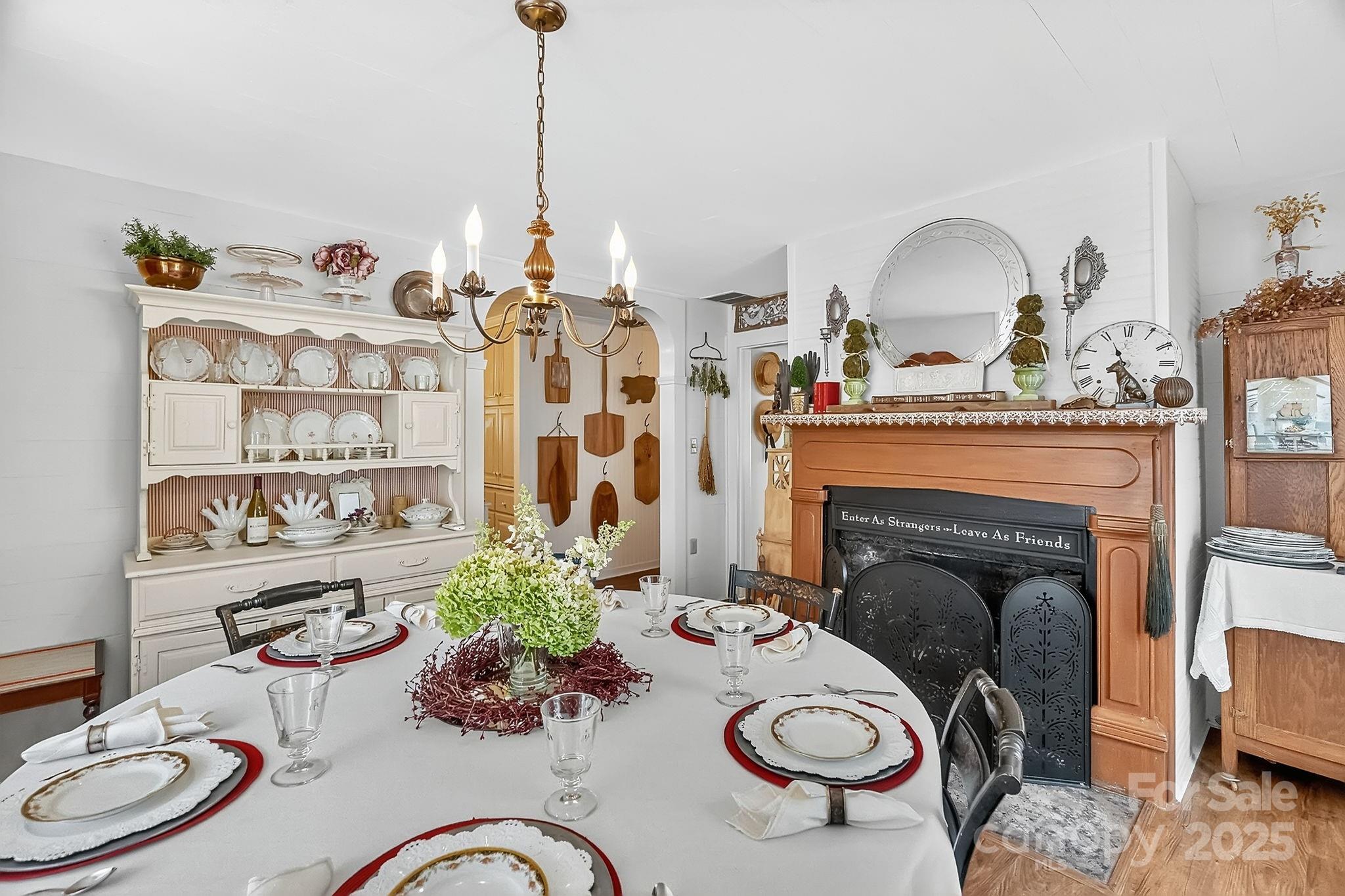 665 Upper Pig Pen Road