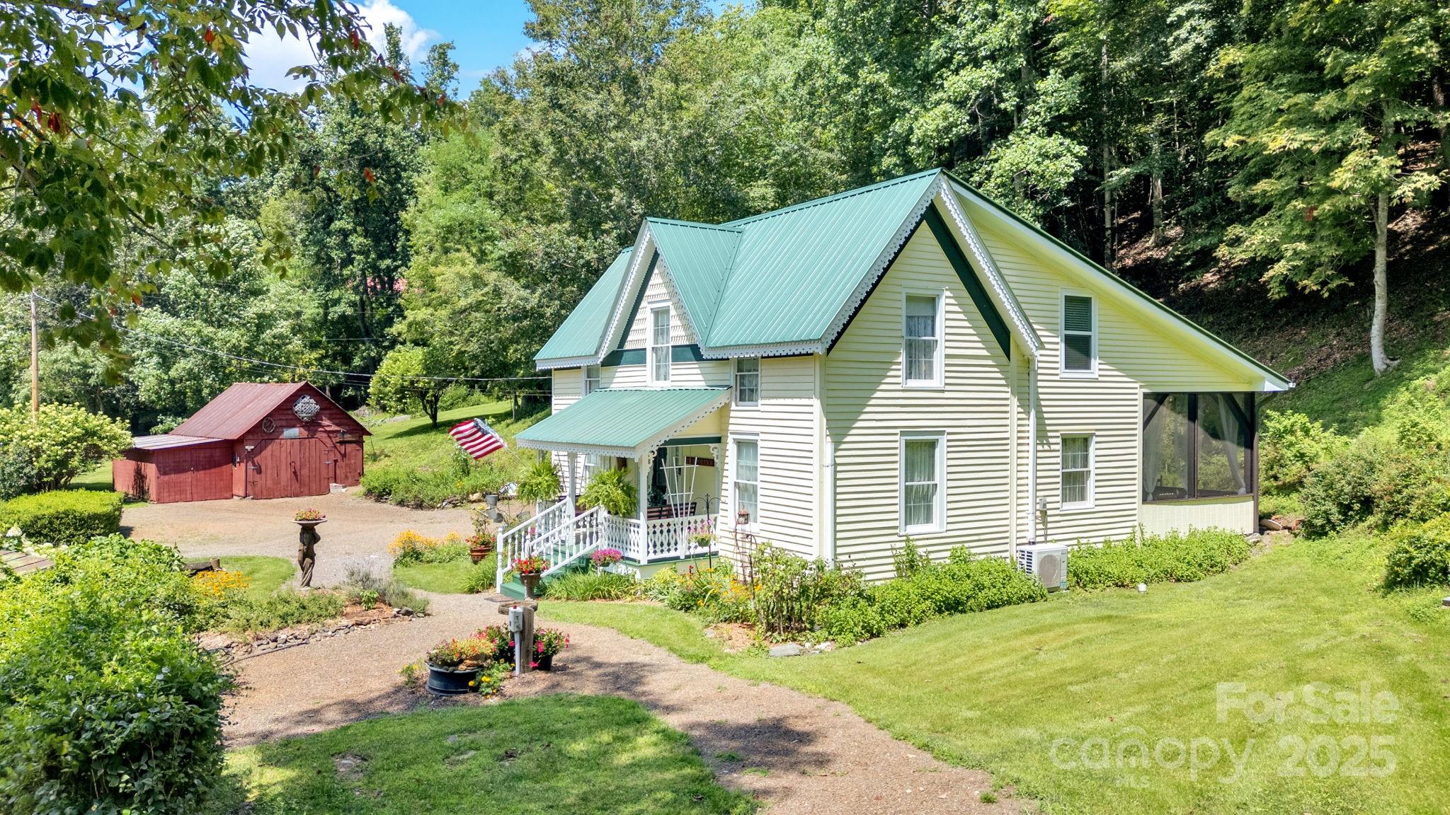 665 Upper Pig Pen Road