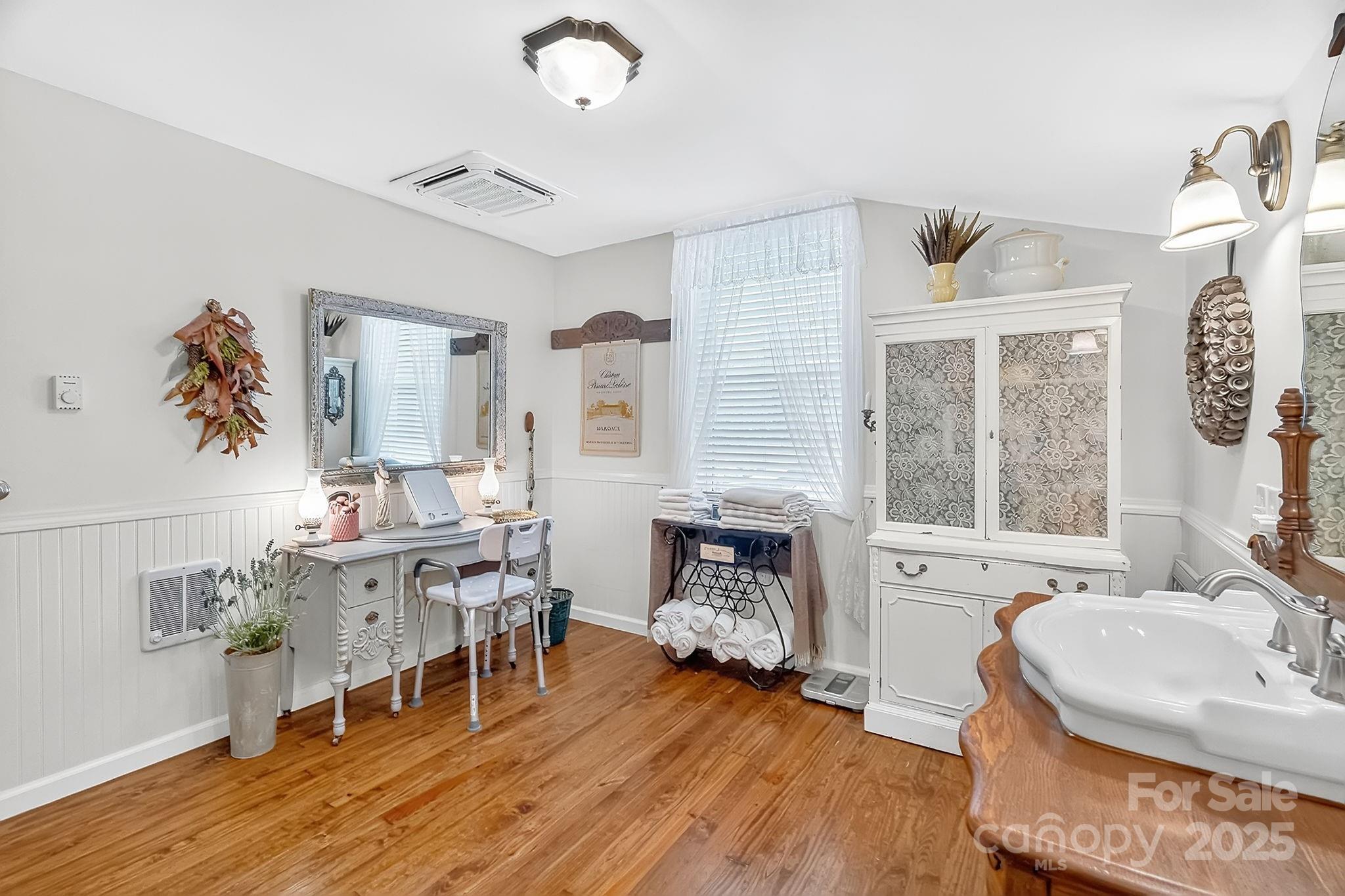 665 Upper Pig Pen Road