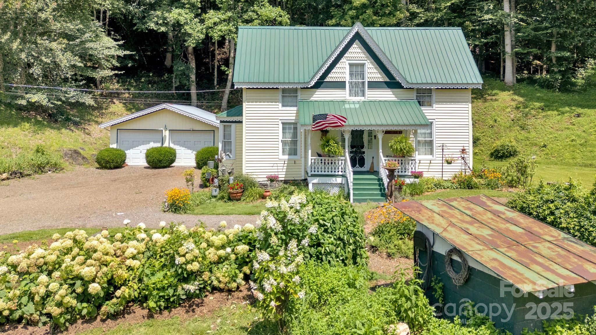 665 Upper Pig Pen Road