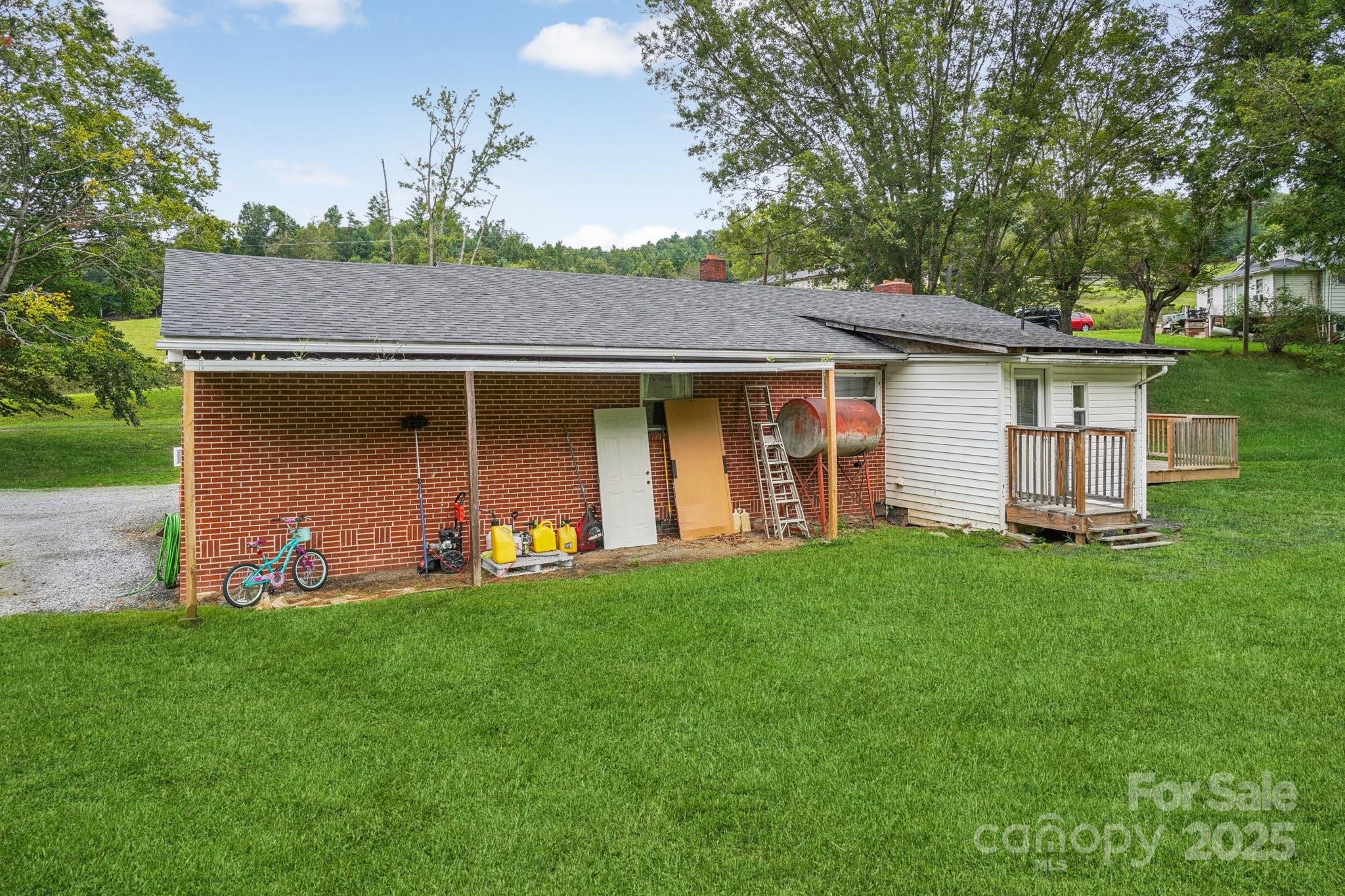 514 Mine Branch Road
