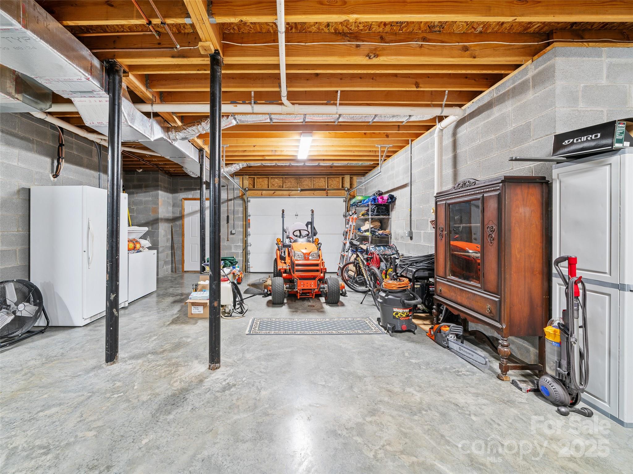 1715 Green Mountain Drive