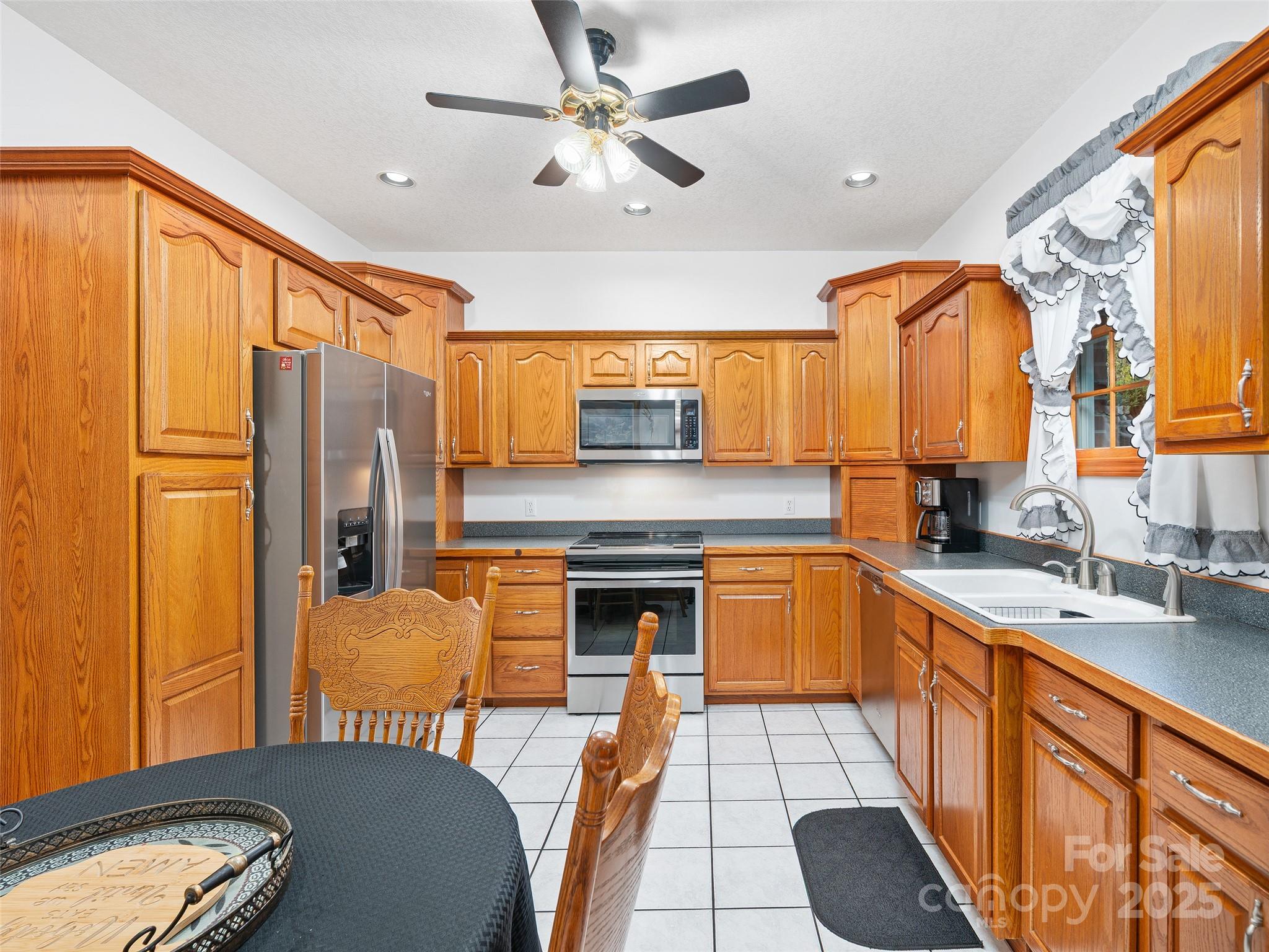 1715 Green Mountain Drive