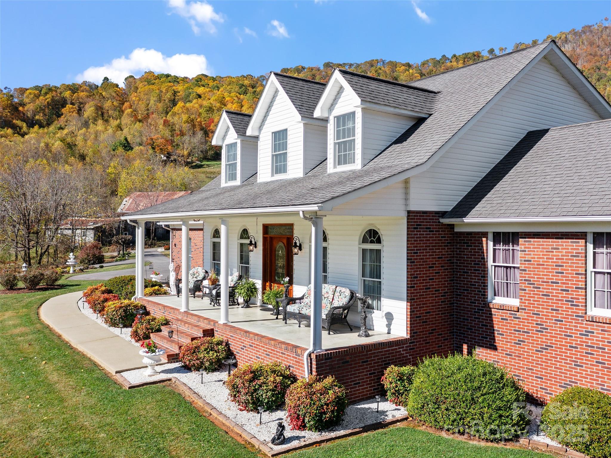 1715 Green Mountain Drive