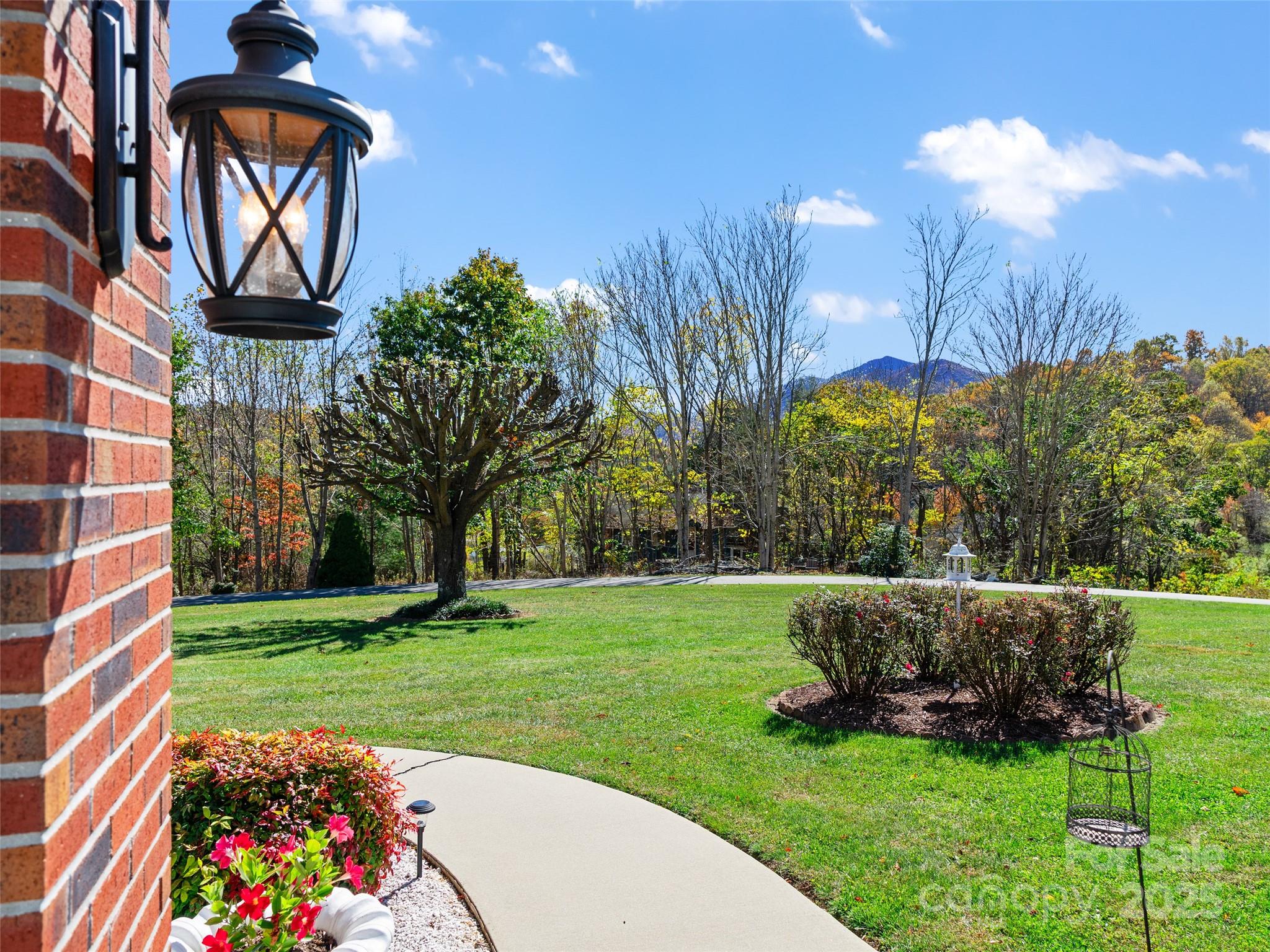 1715 Green Mountain Drive