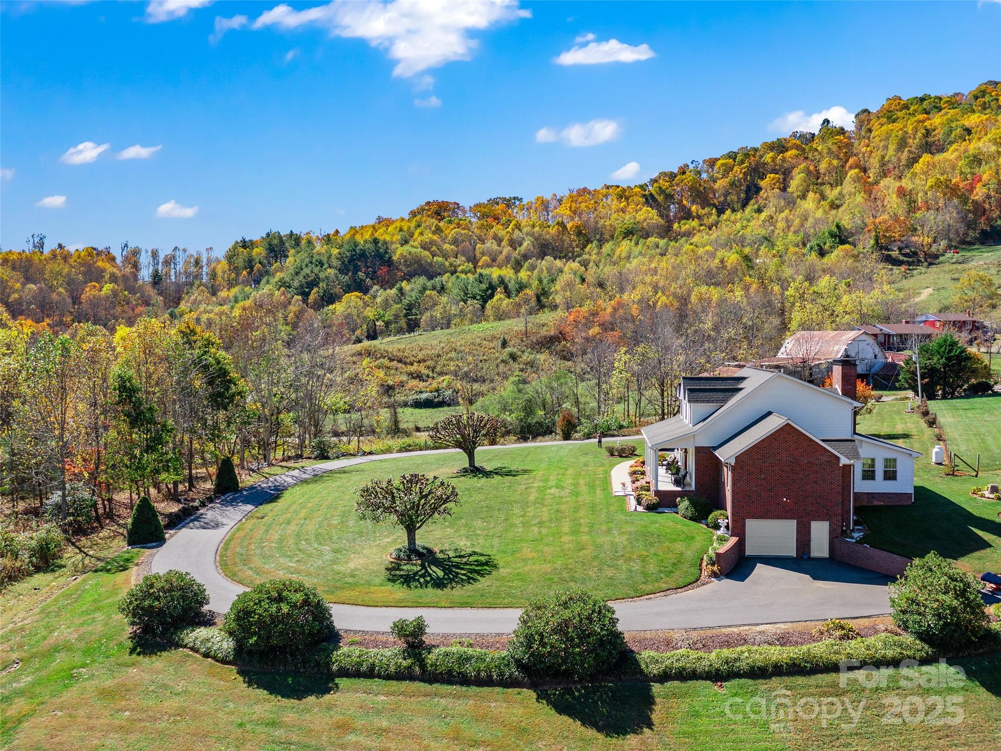 1715 Green Mountain Drive