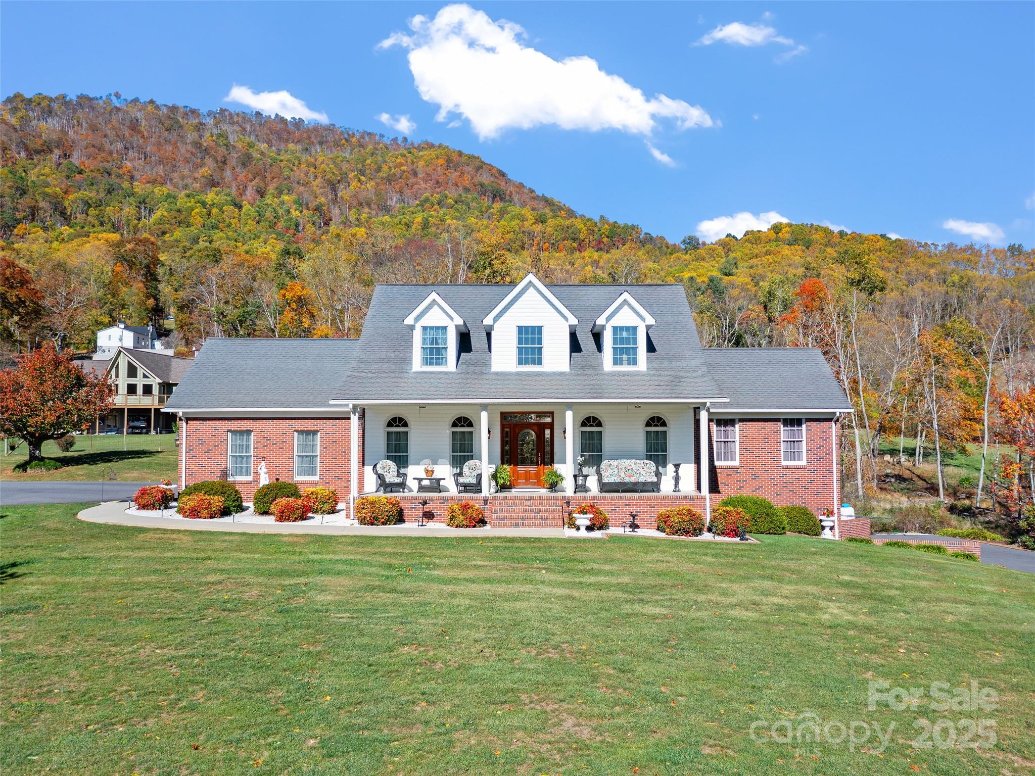 1715 Green Mountain Drive