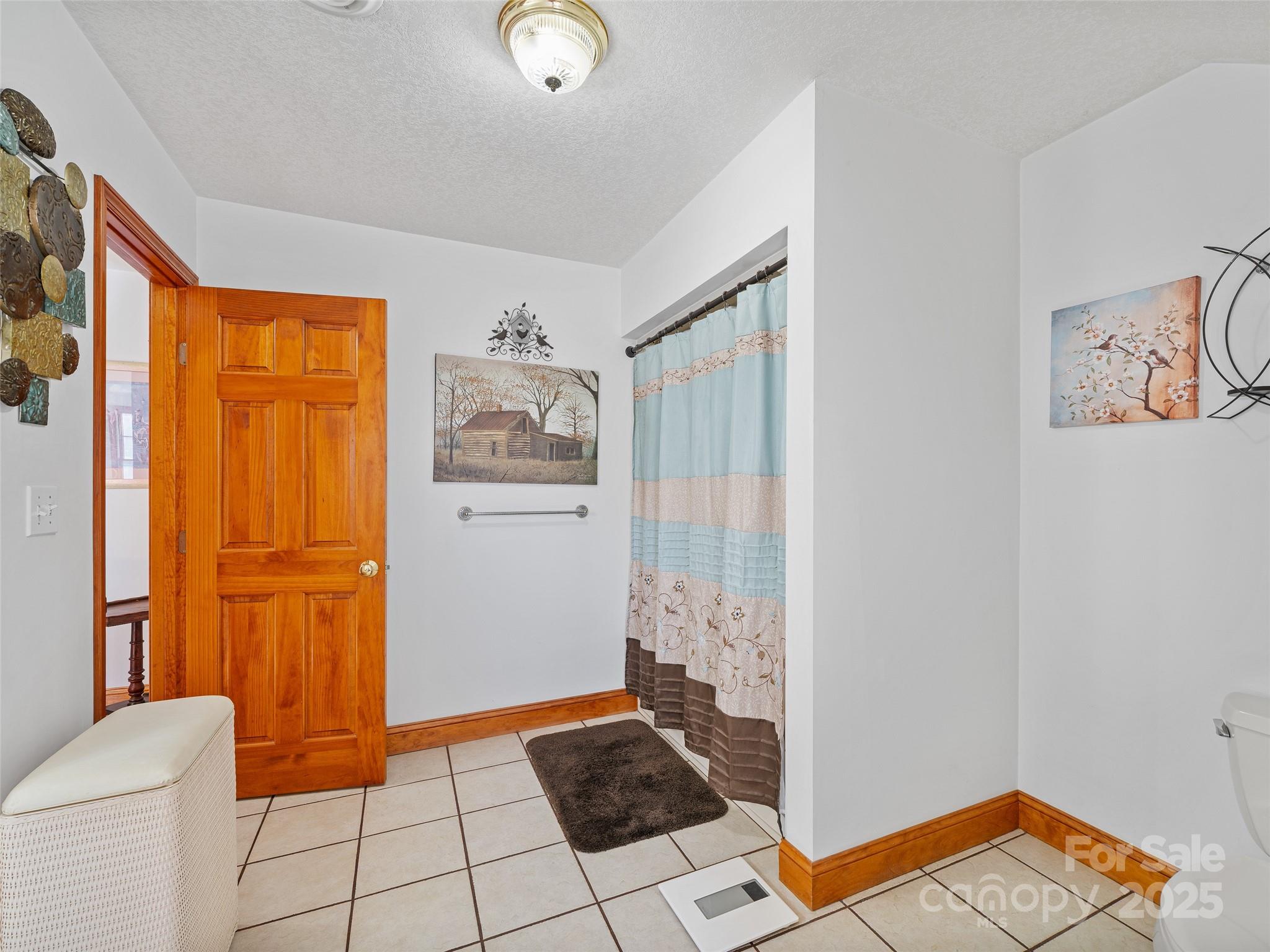 1715 Green Mountain Drive