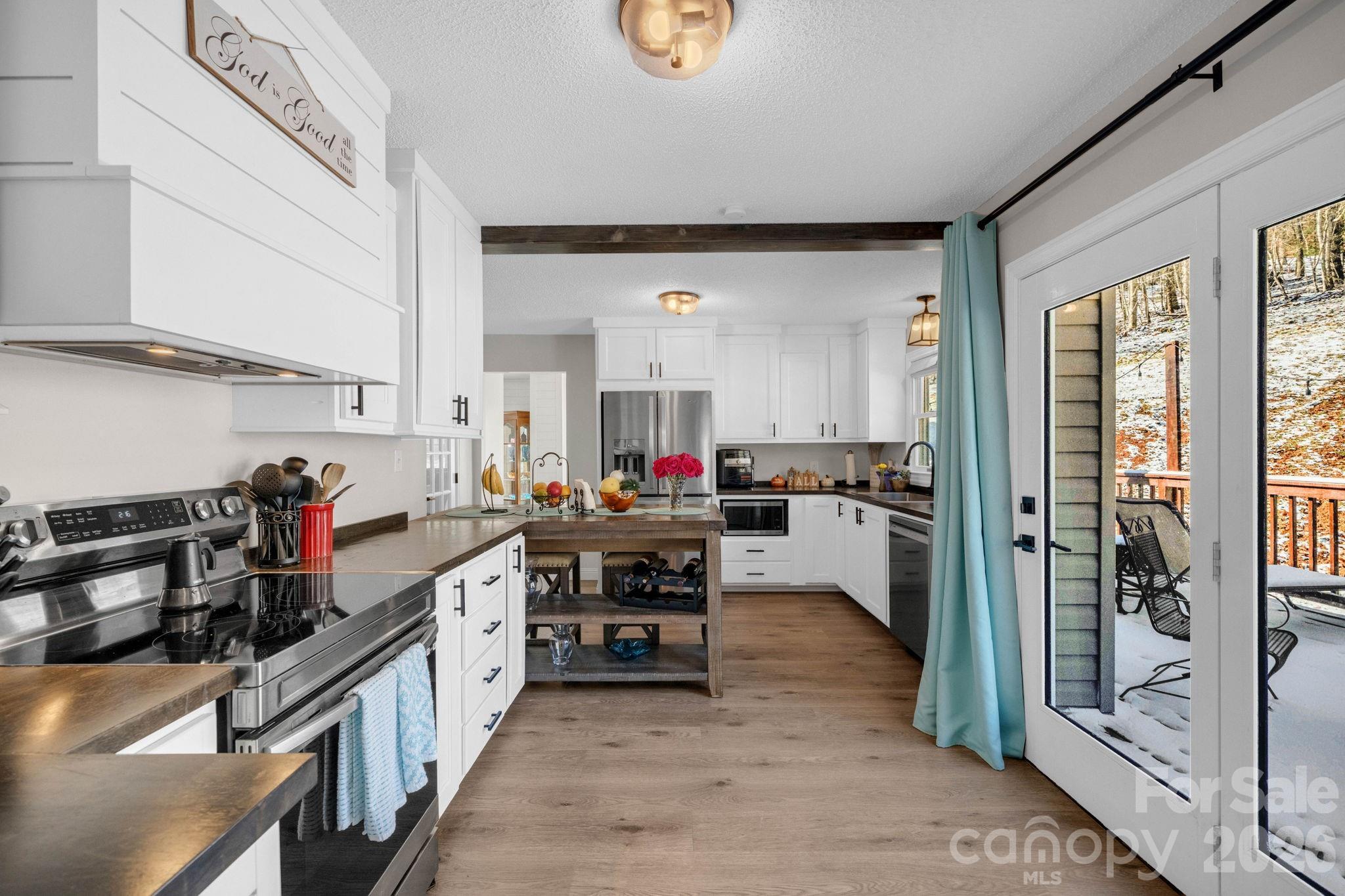 2581 Double Island Road
