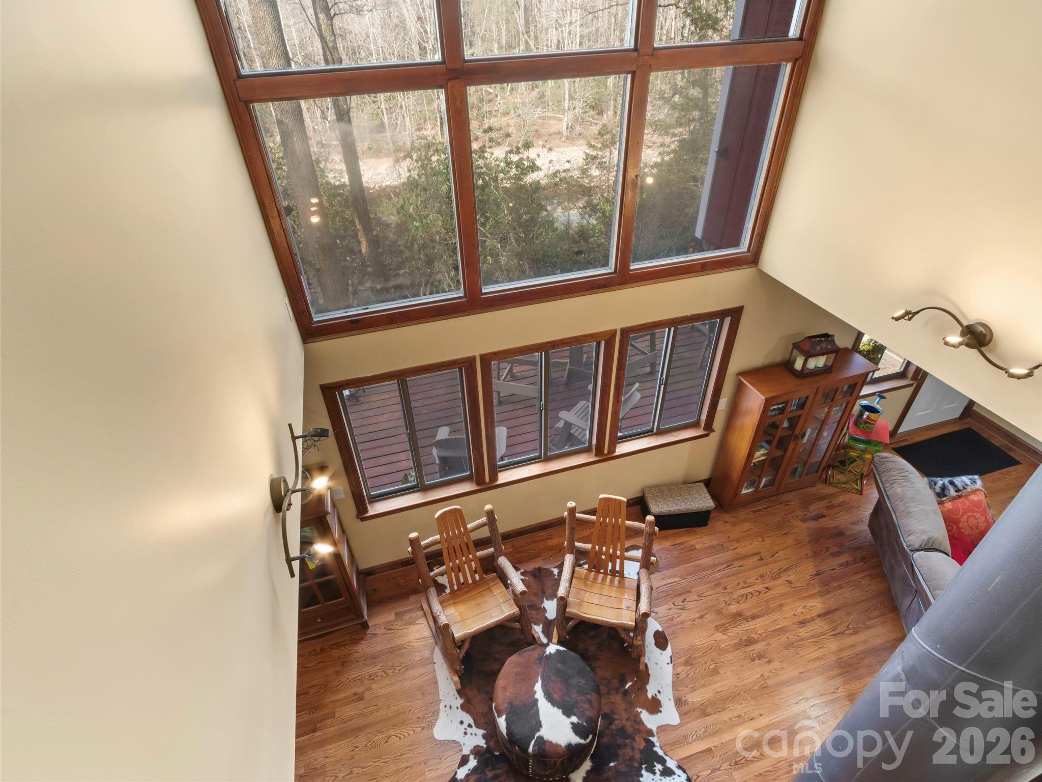 1135 S Toe River Road