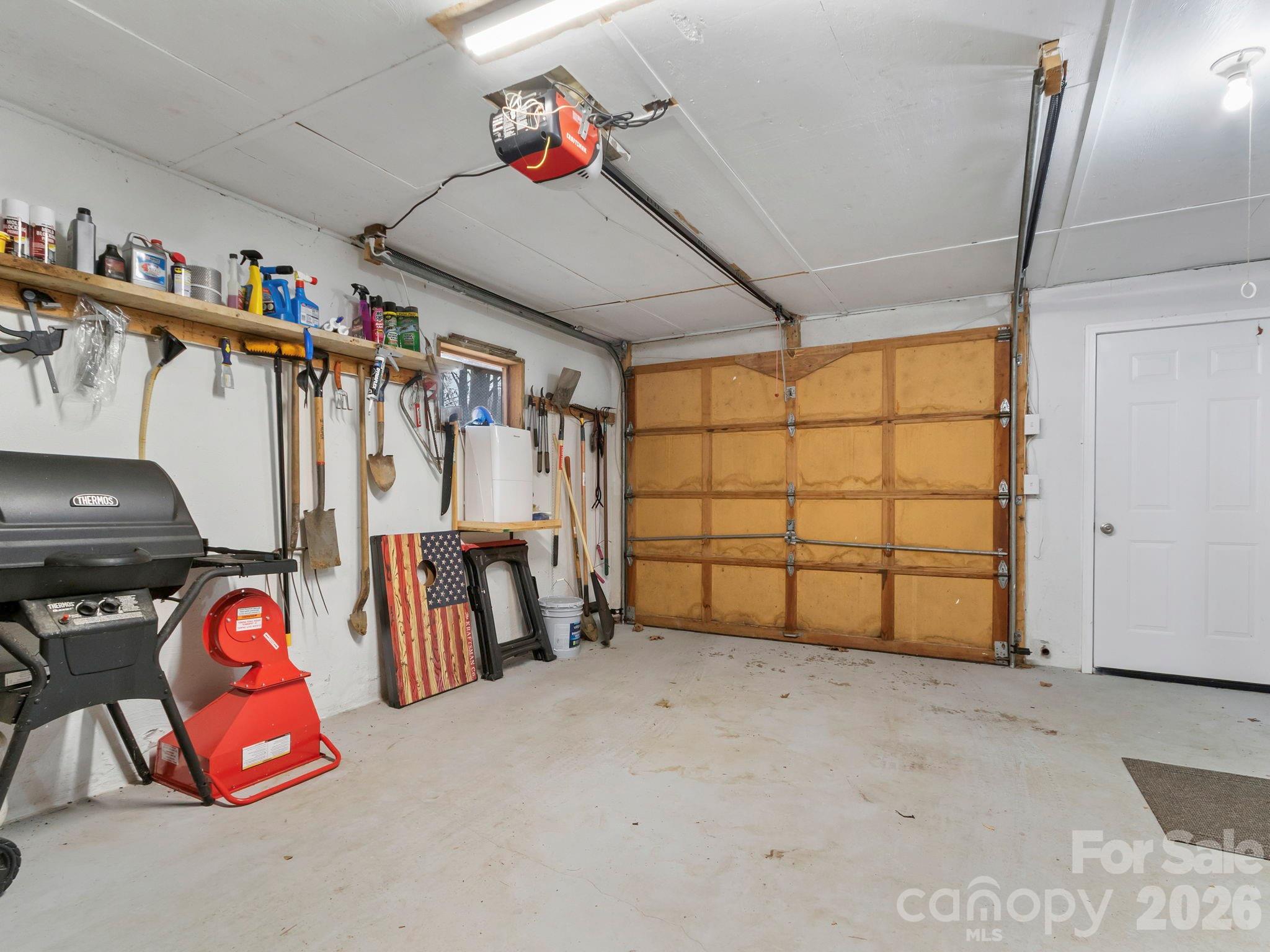 1135 S Toe River Road