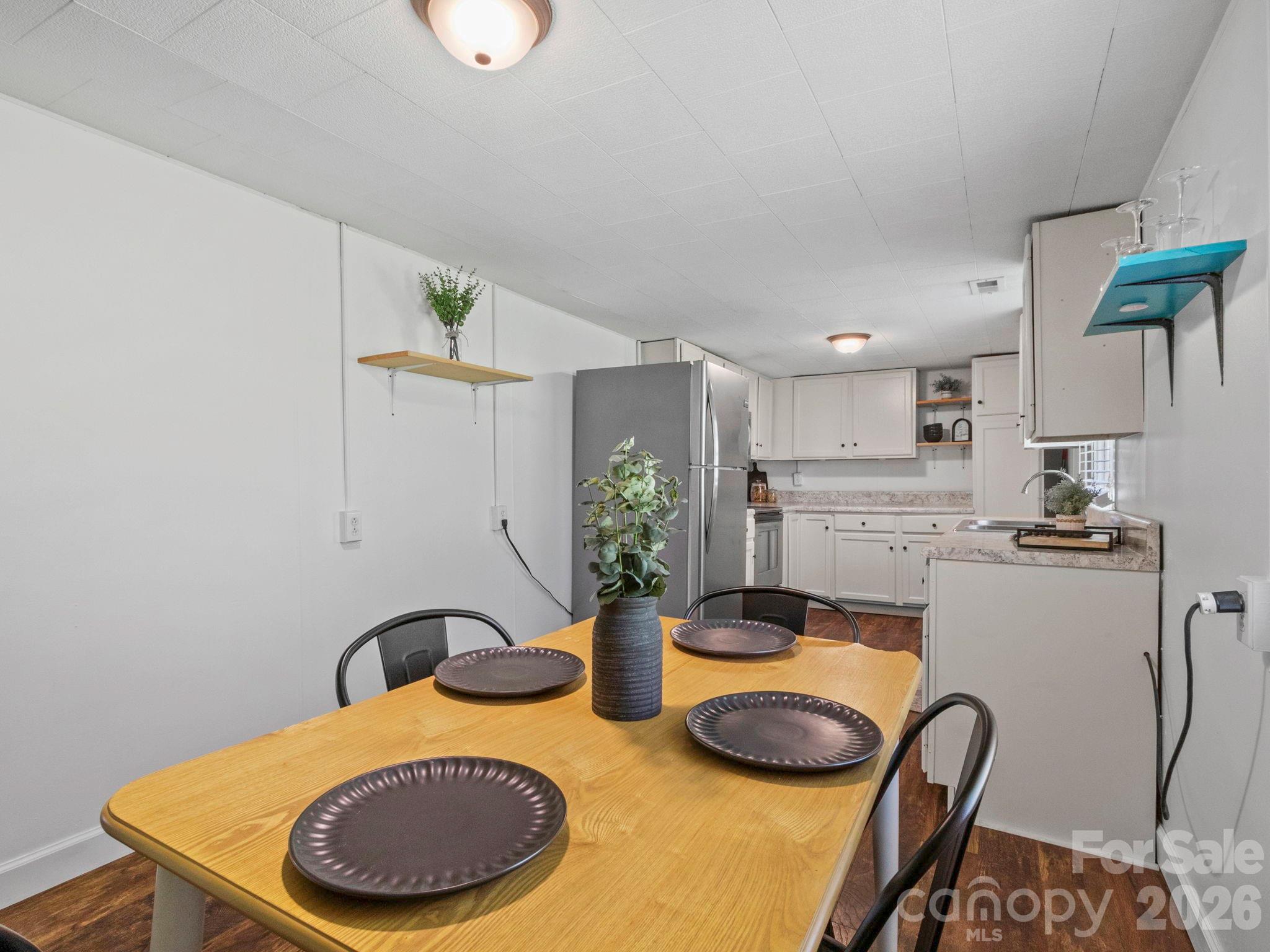 3041 Bald Mountain Road