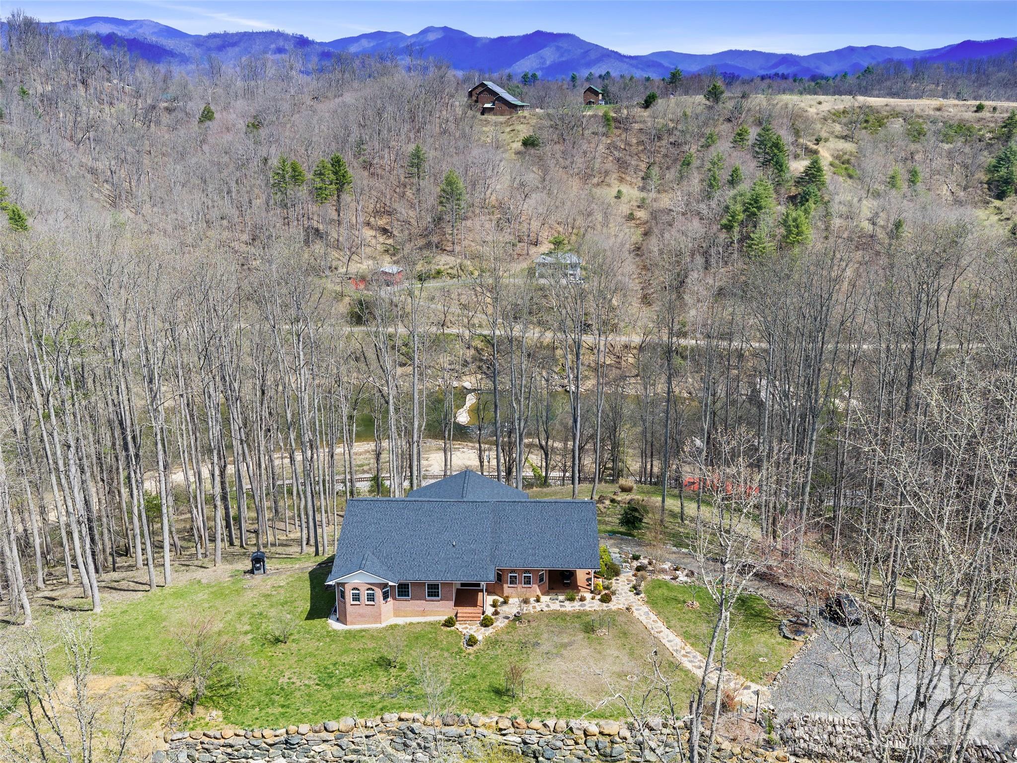 12 Riverview Drive