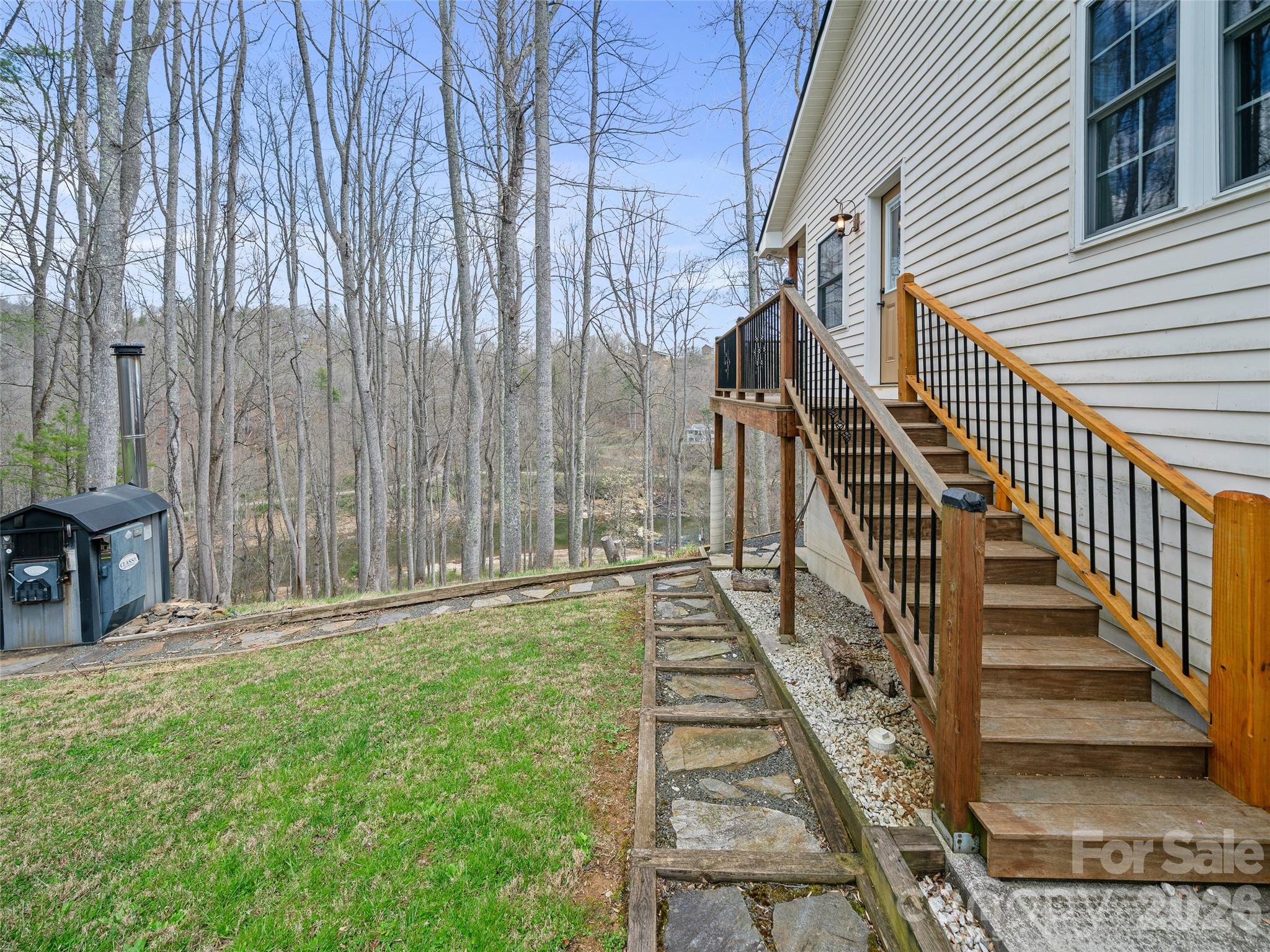 12 Riverview Drive