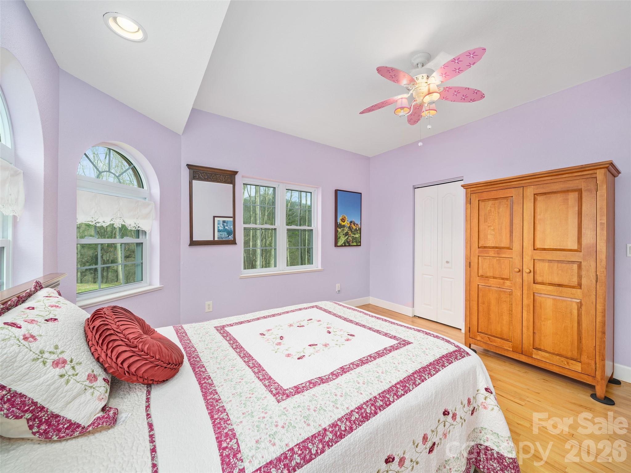12 Riverview Drive
