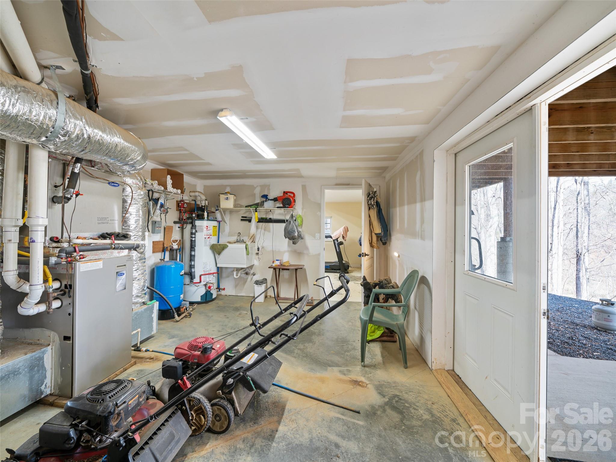 12 Riverview Drive