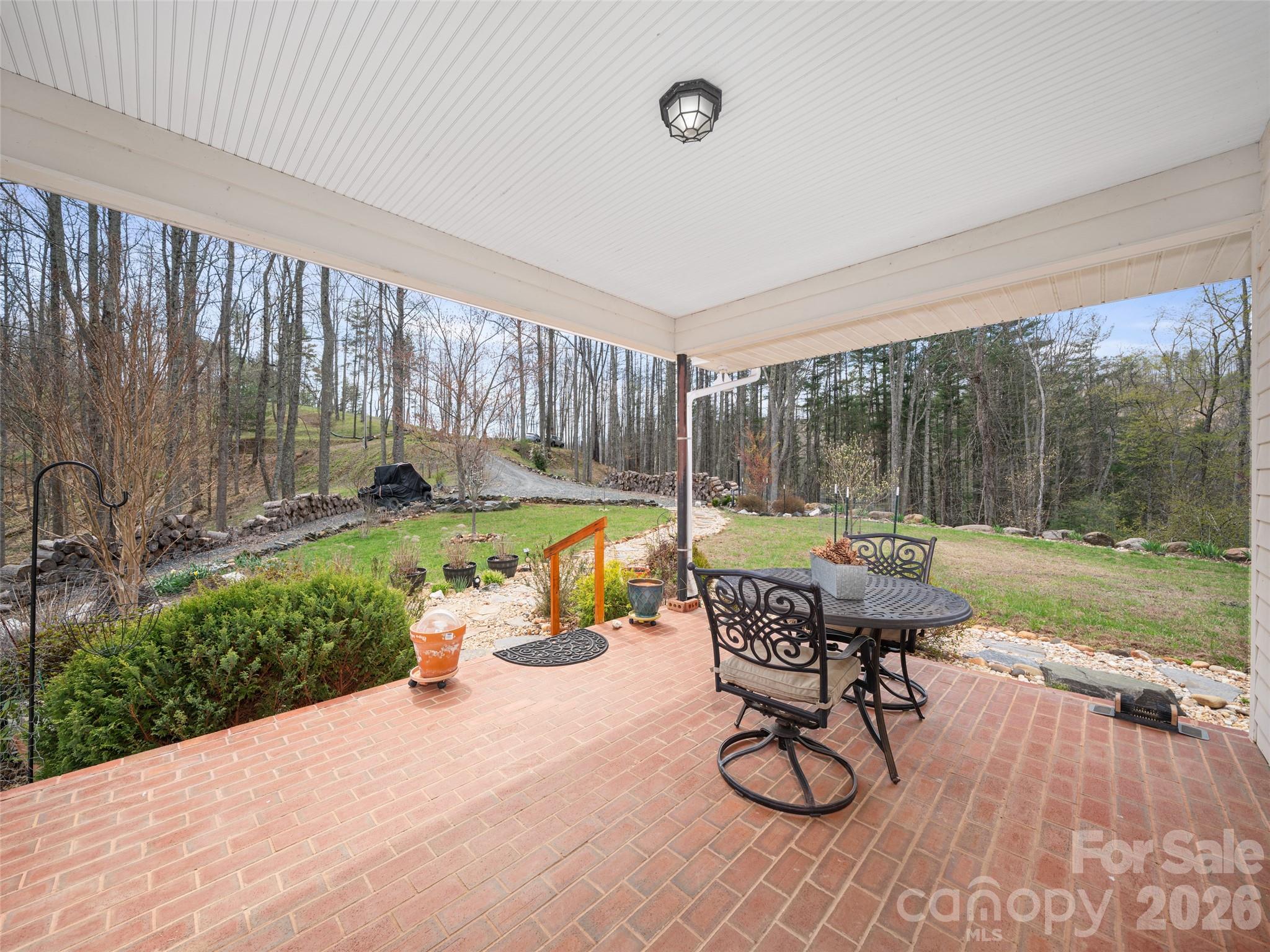12 Riverview Drive