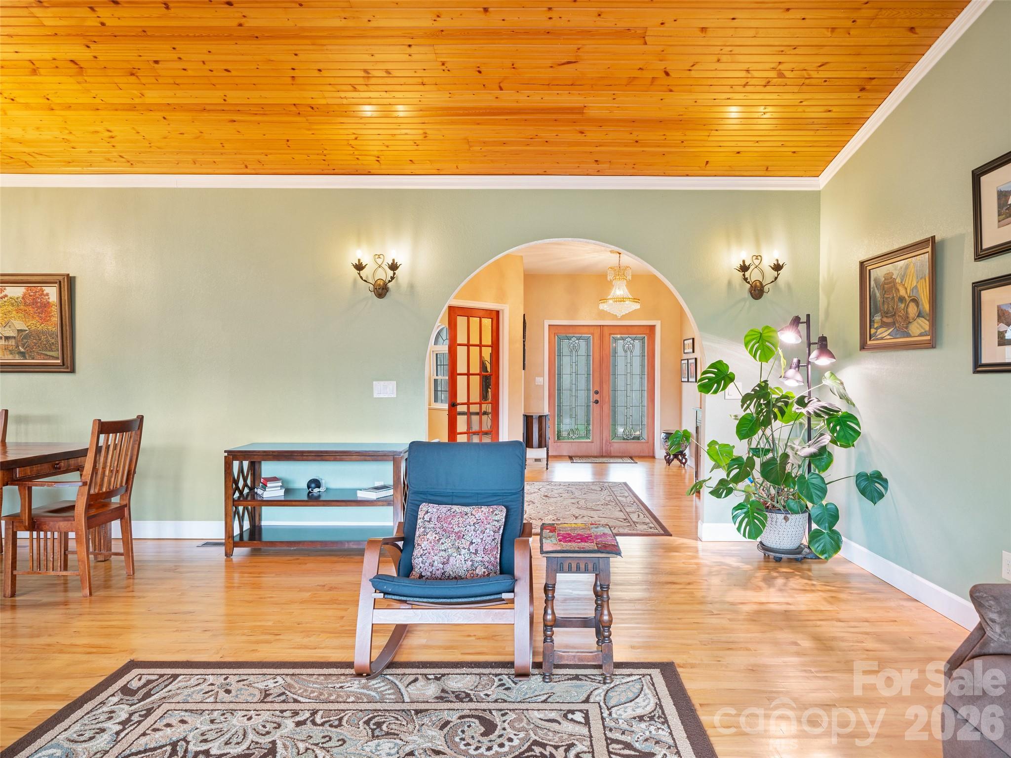 12 Riverview Drive