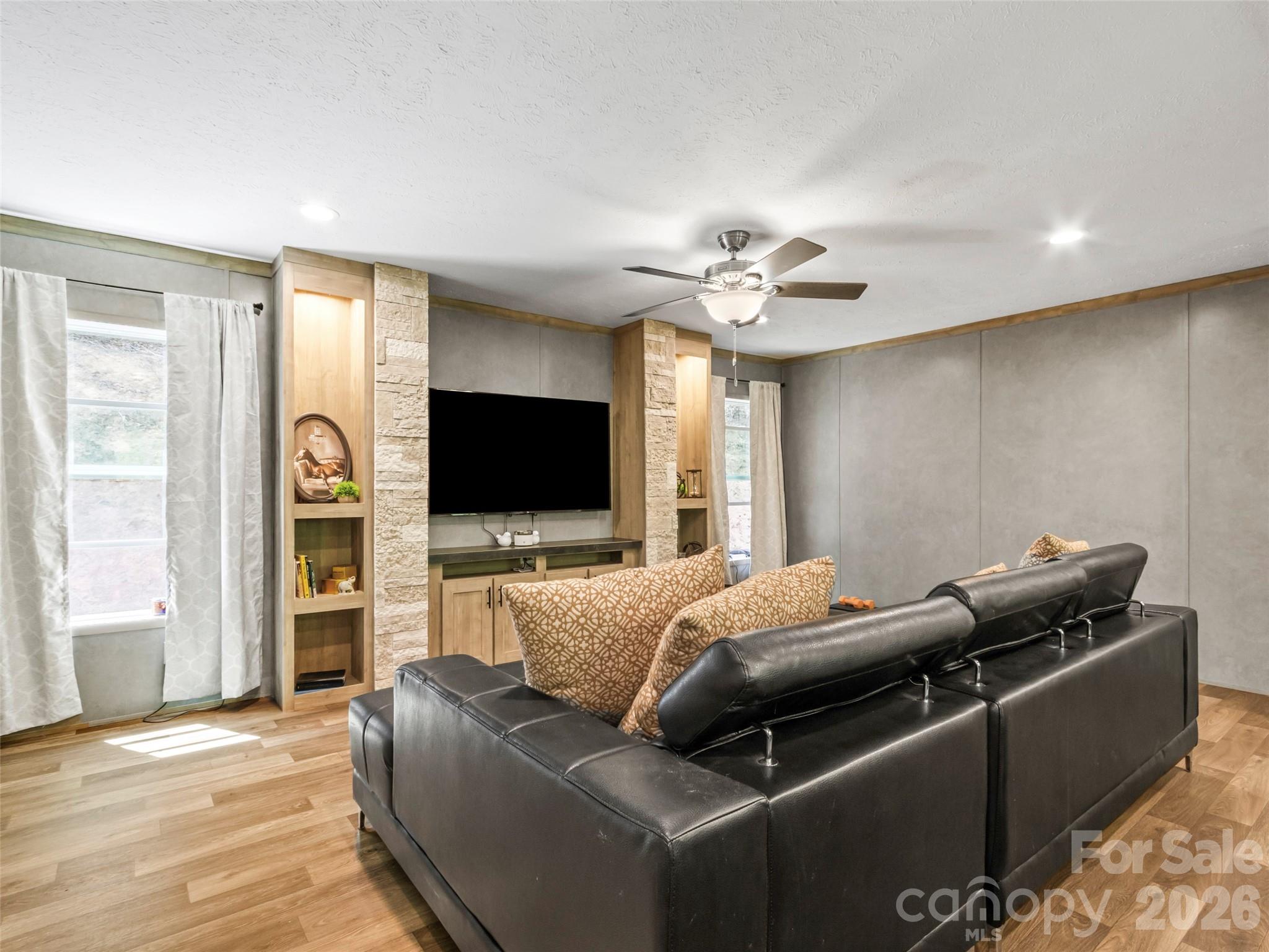 293 Spar Mill Road