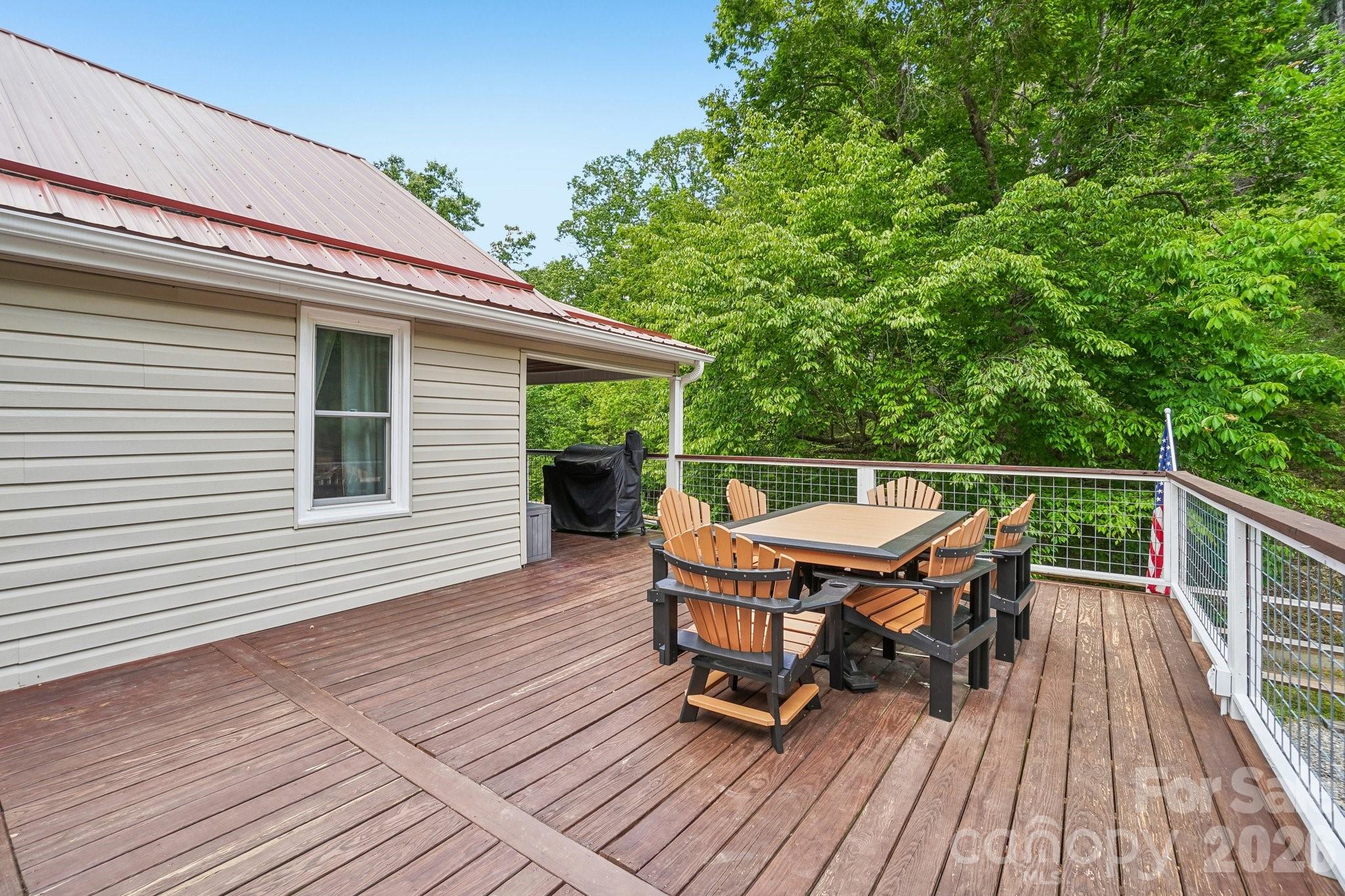 302 Battle Creek Drive