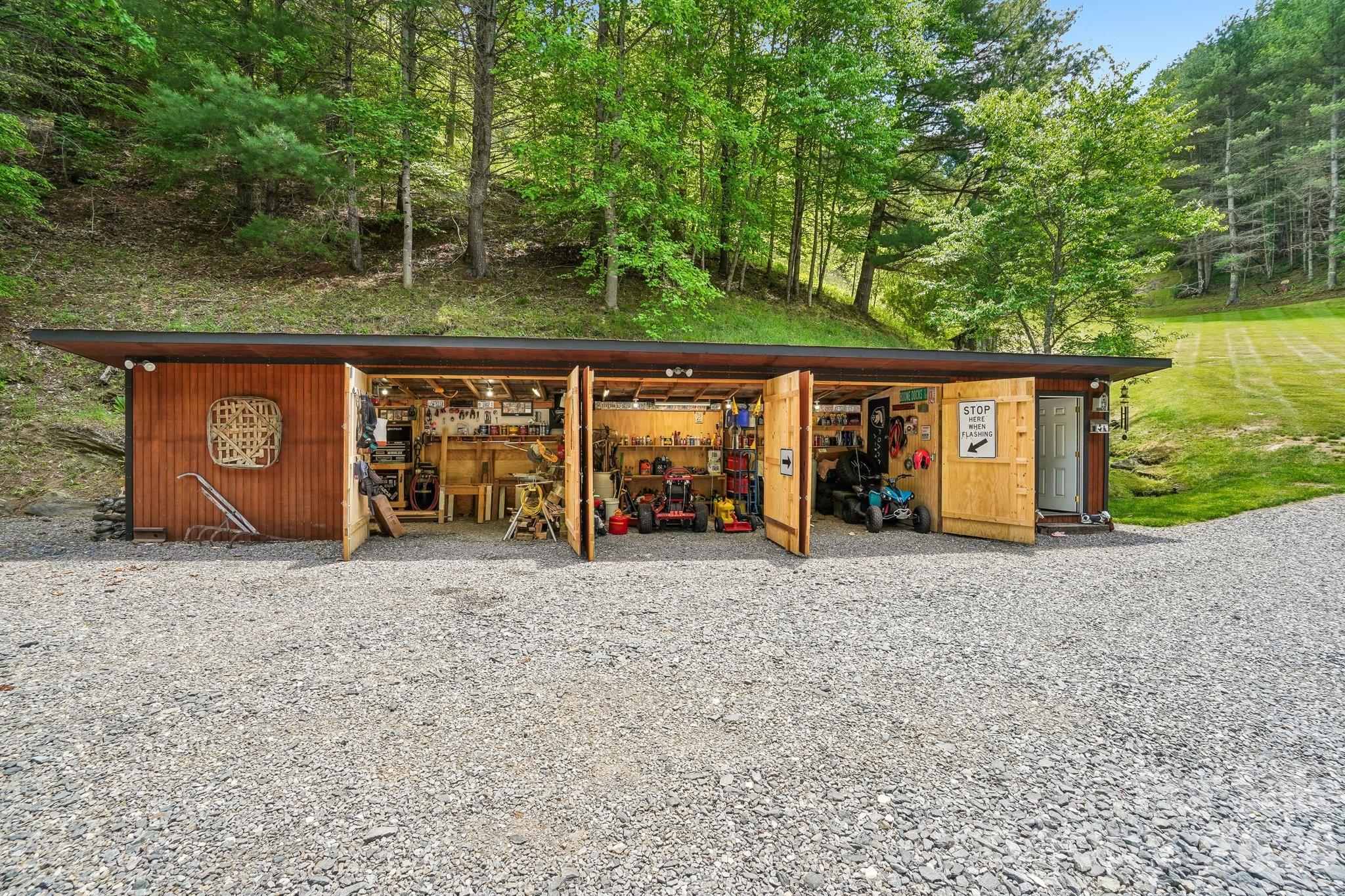 302 Battle Creek Drive