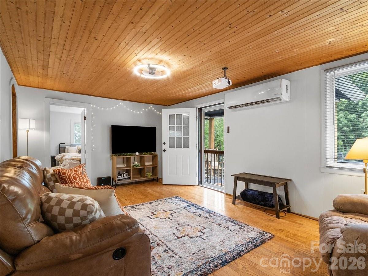 352 Jakes Branch Road
