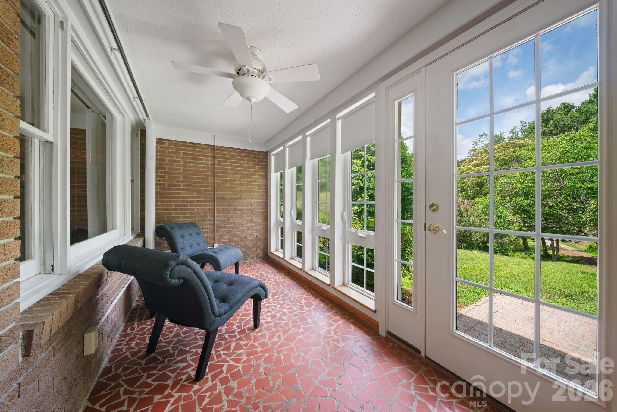 528 Baccus Siding Road