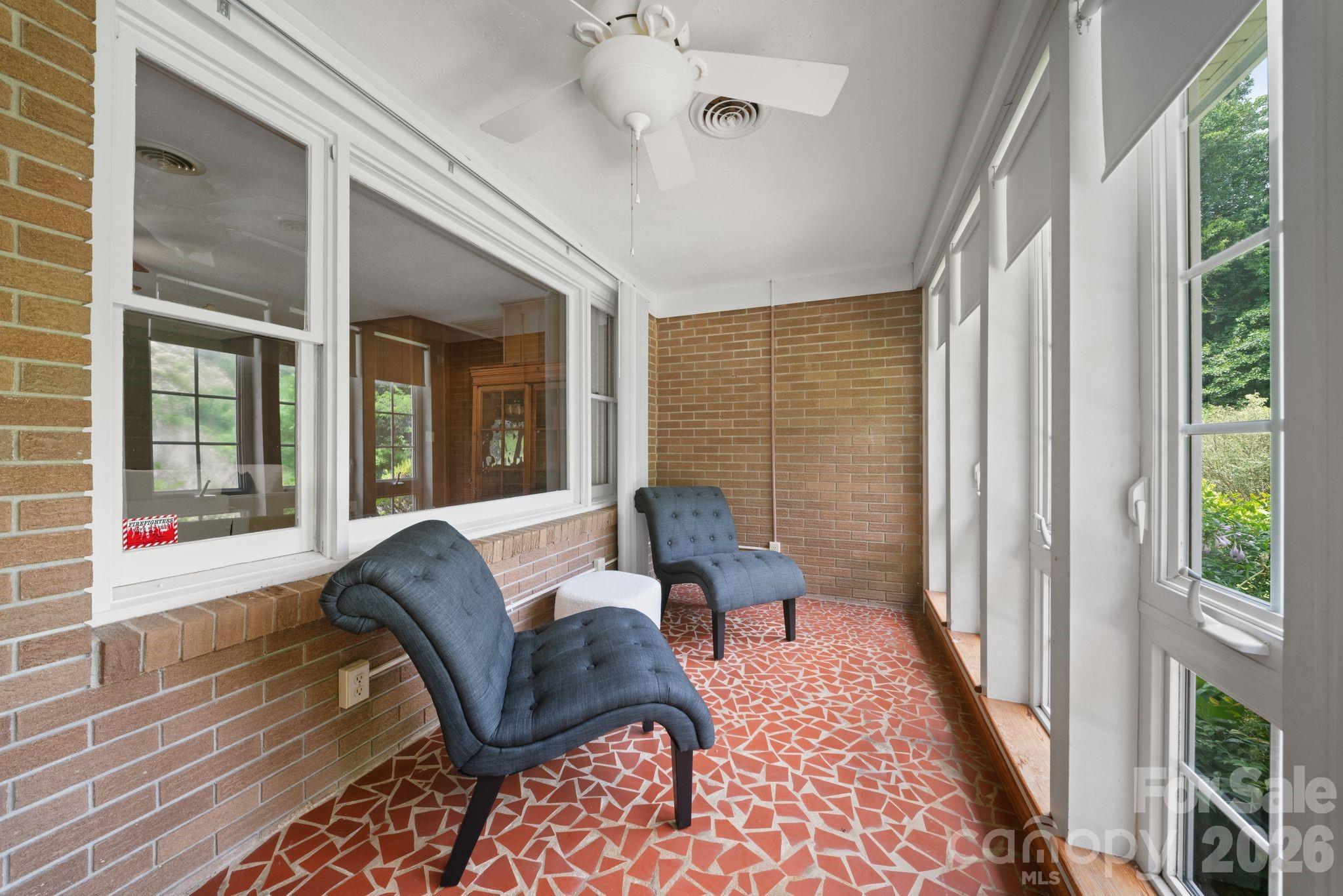 528 Baccus Siding Road