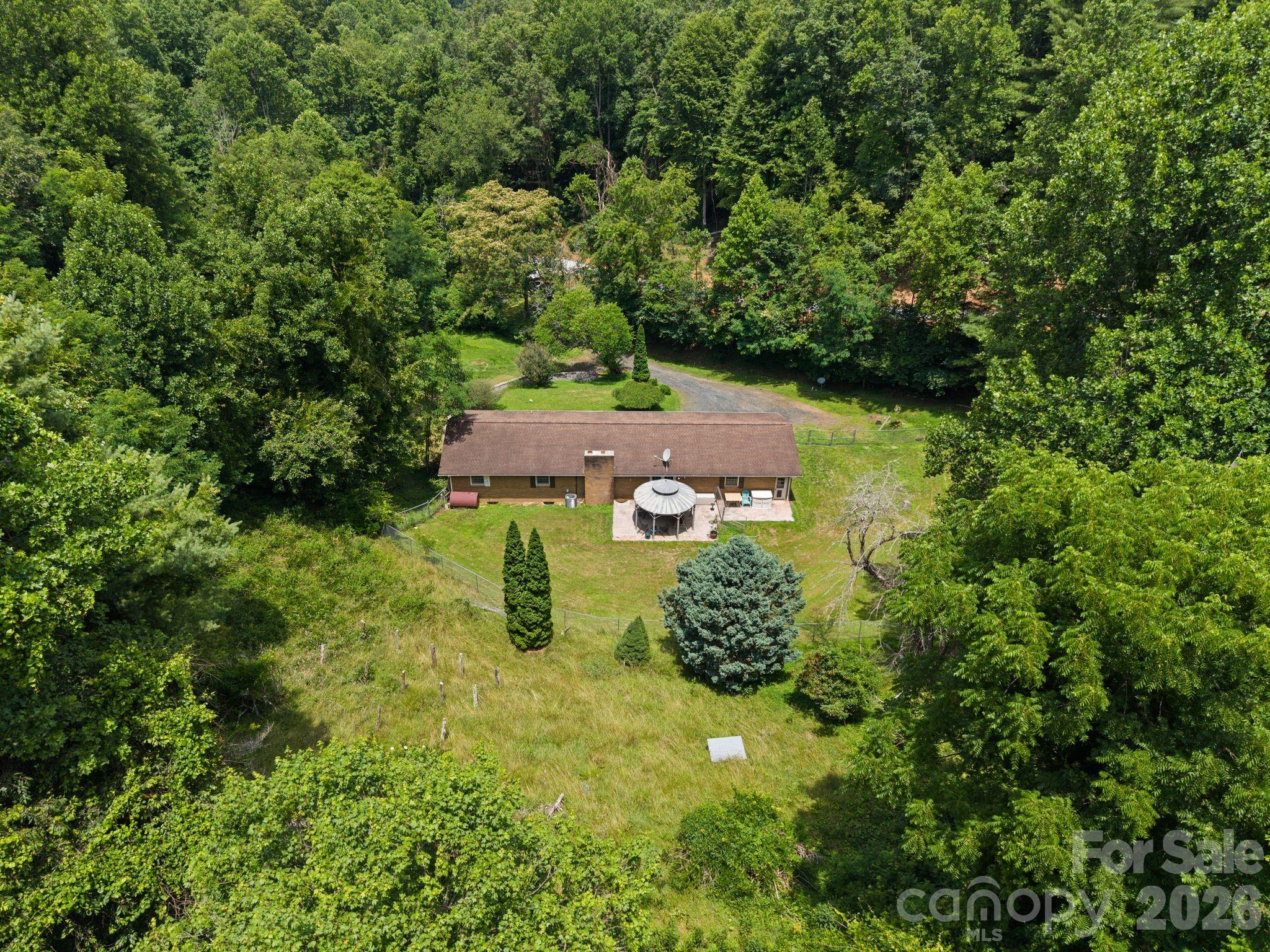 528 Baccus Siding Road
