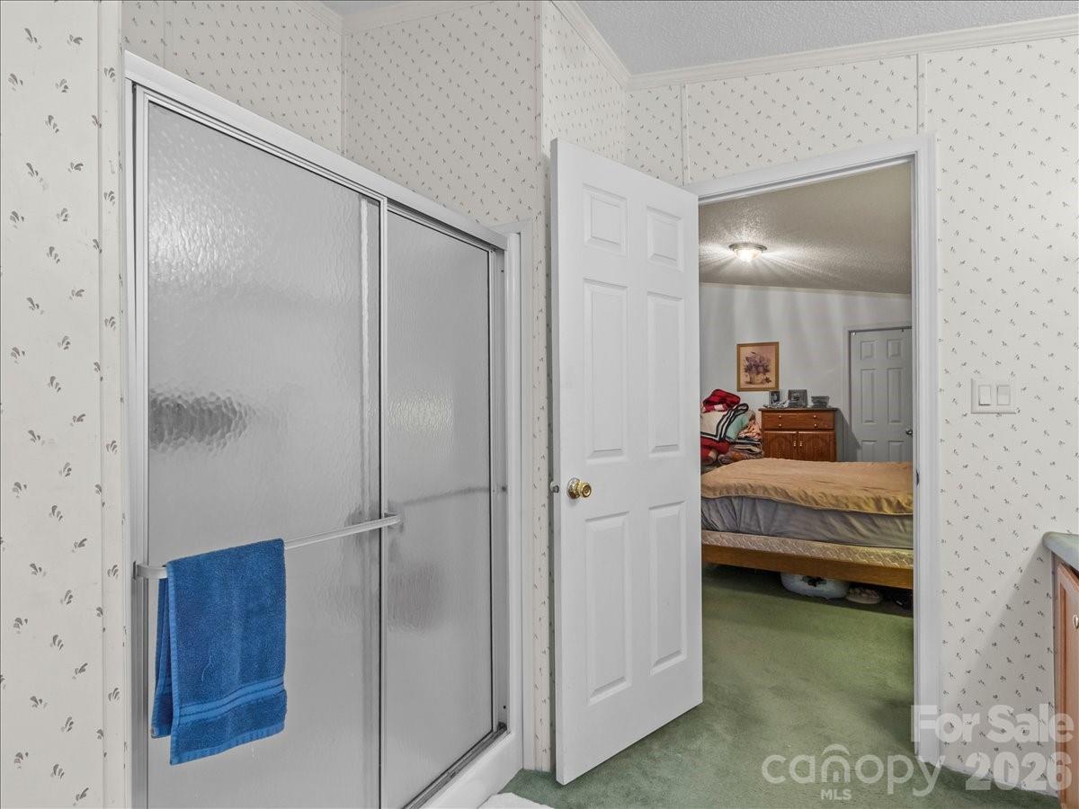 98 Cardinal Lane