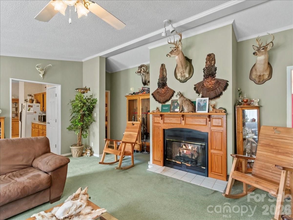 98 Cardinal Lane