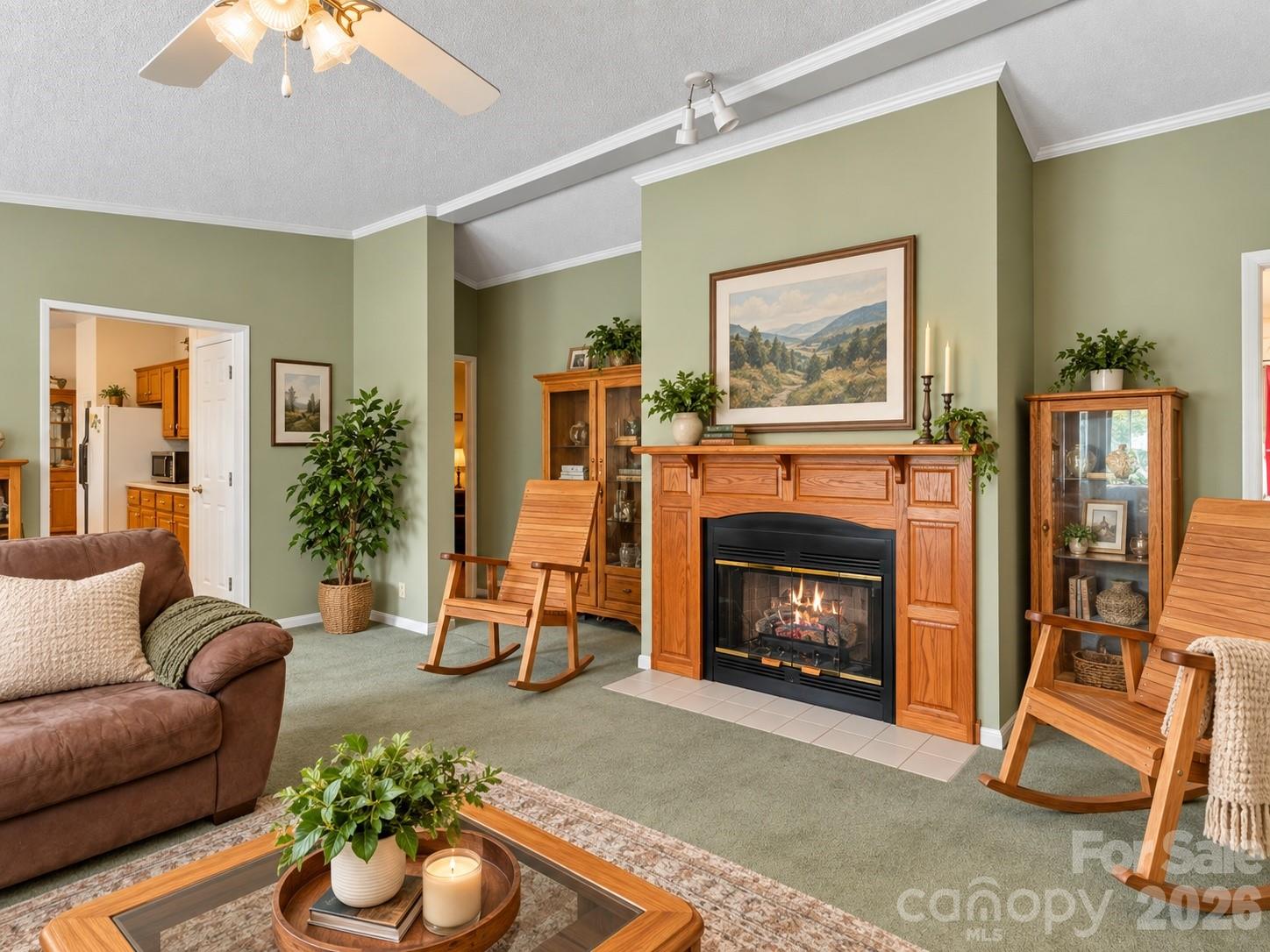 98 Cardinal Lane