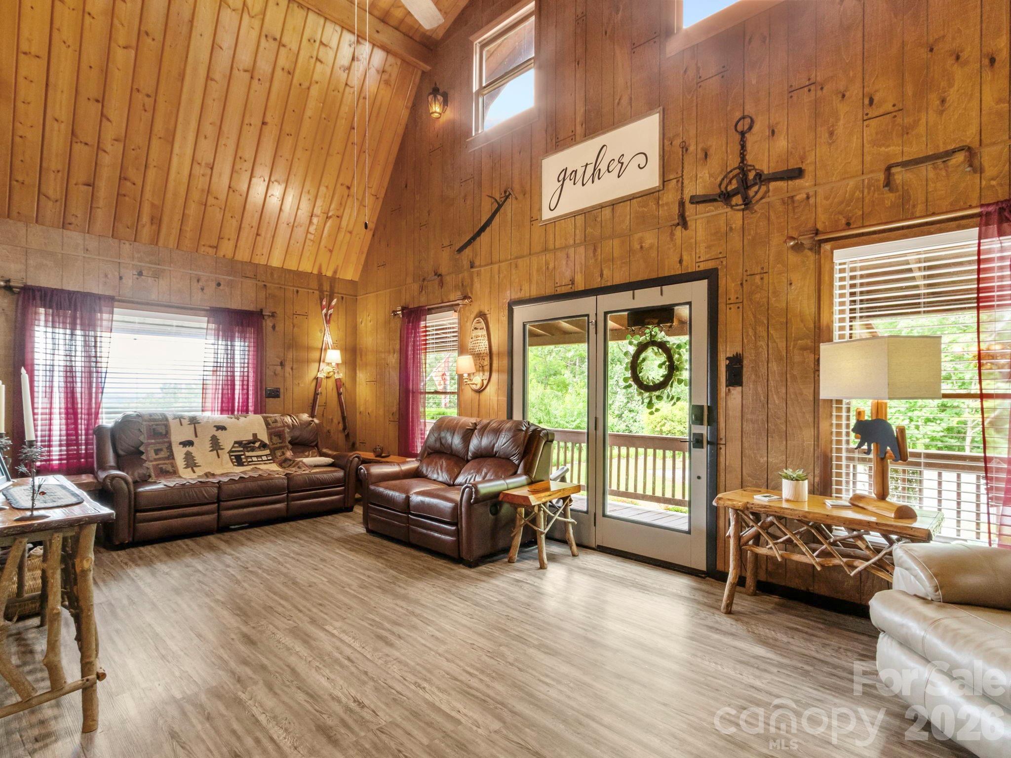 1901 Blue Rock Road