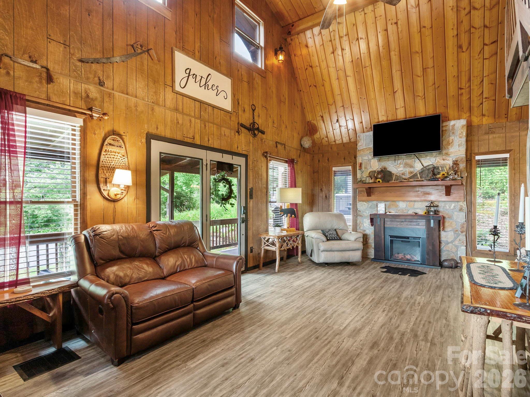 1901 Blue Rock Road