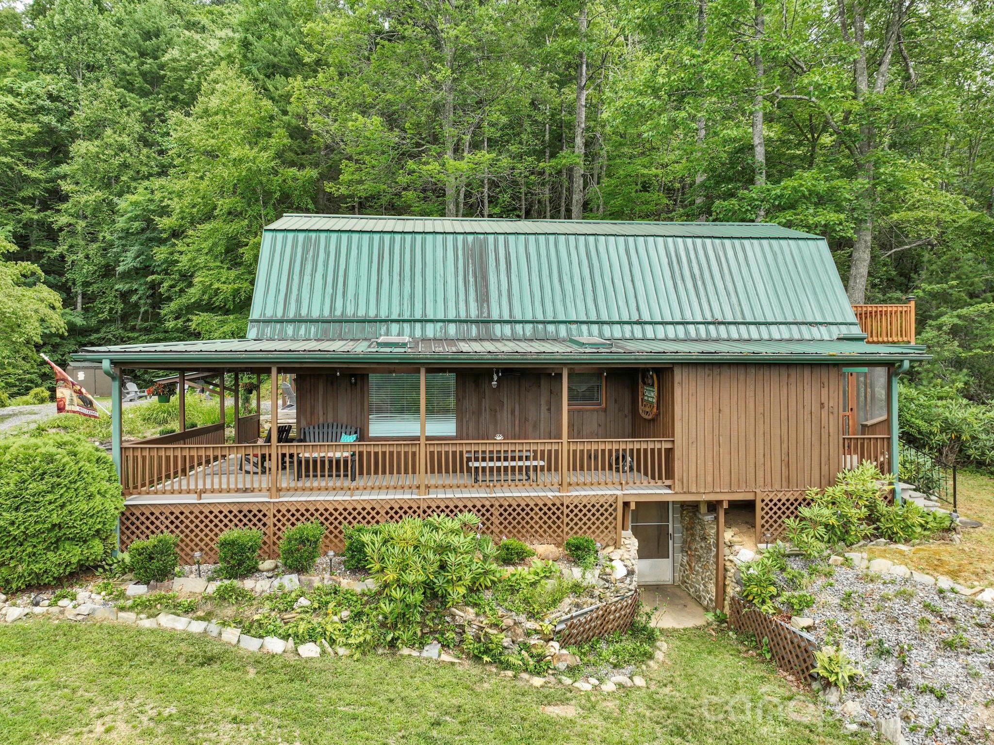 1901 Blue Rock Road