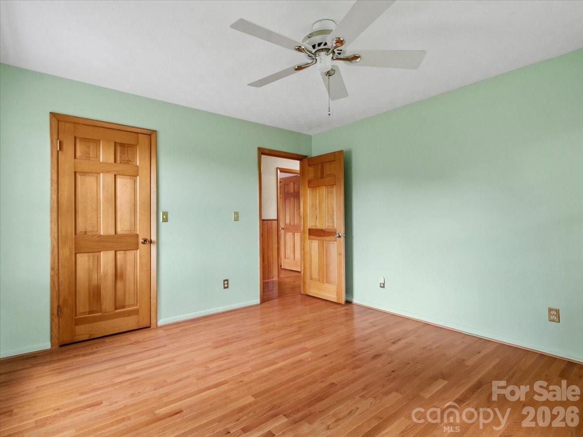 235 Rolling Ridge Loop