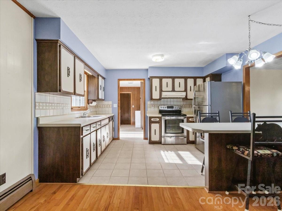 235 Rolling Ridge Loop