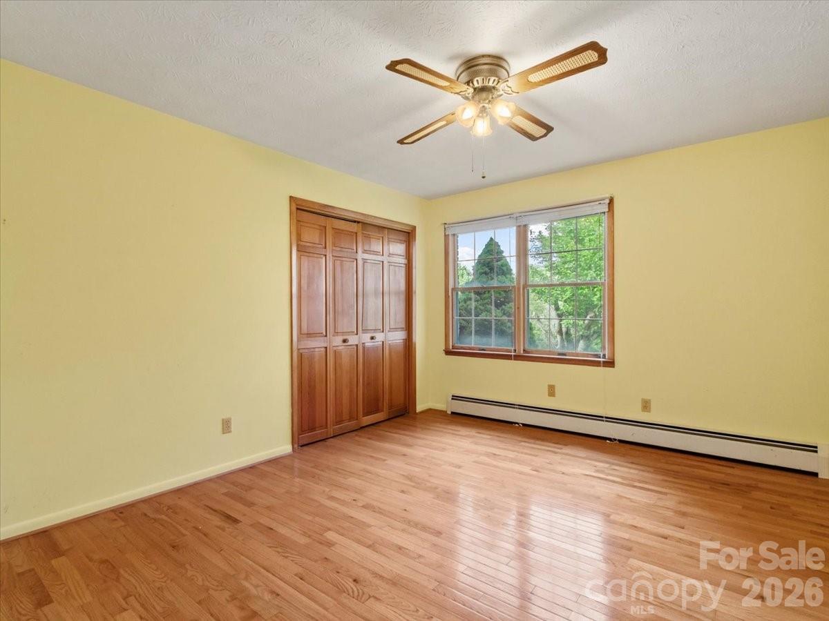 235 Rolling Ridge Loop