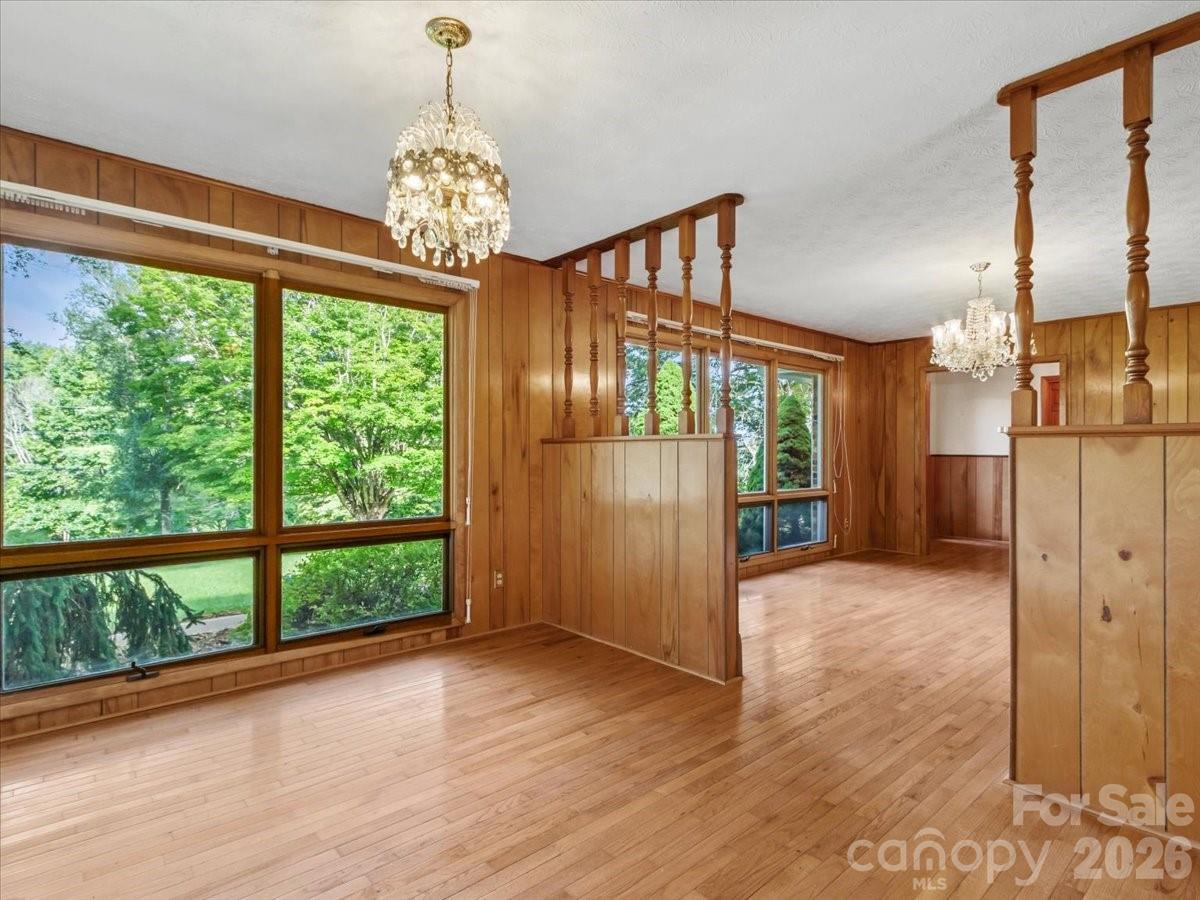 235 Rolling Ridge Loop